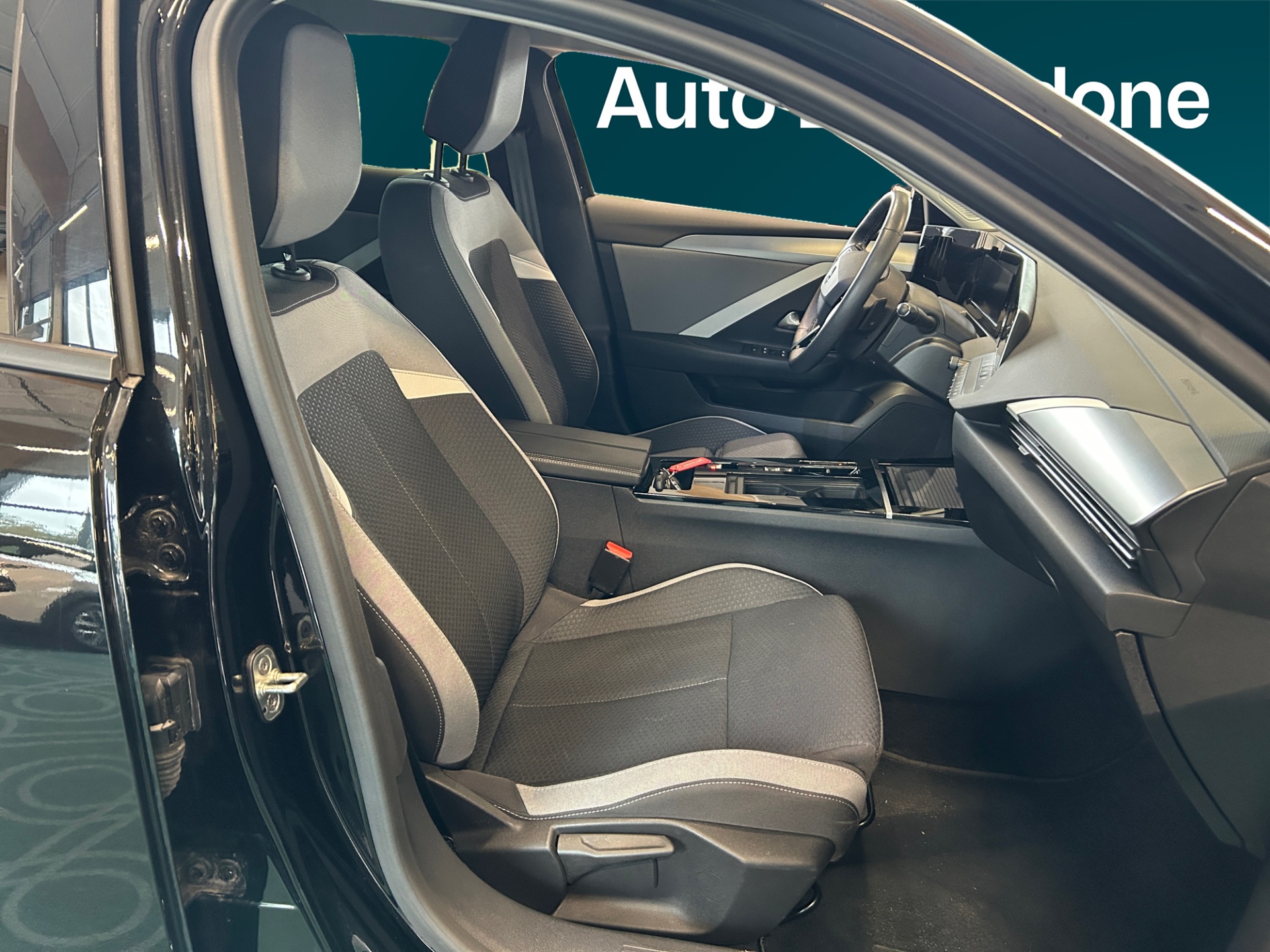 OPEL Astra 2024