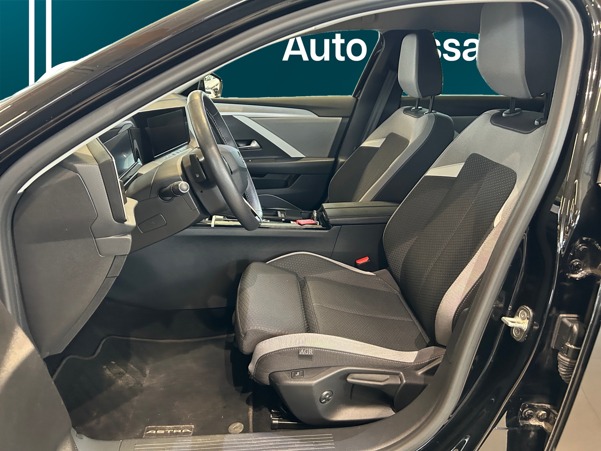 OPEL Astra 2024