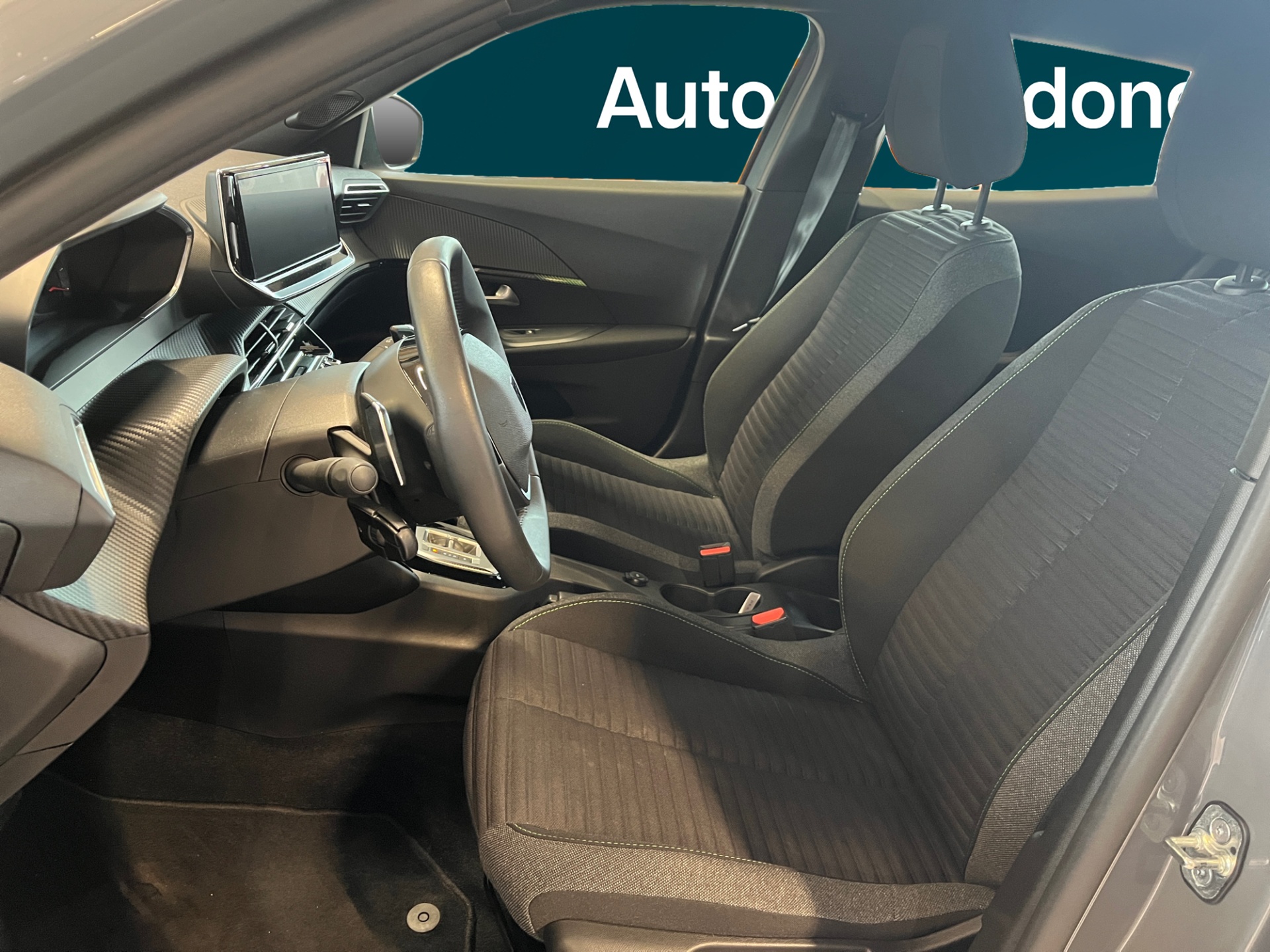 PEUGEOT 2008 2024