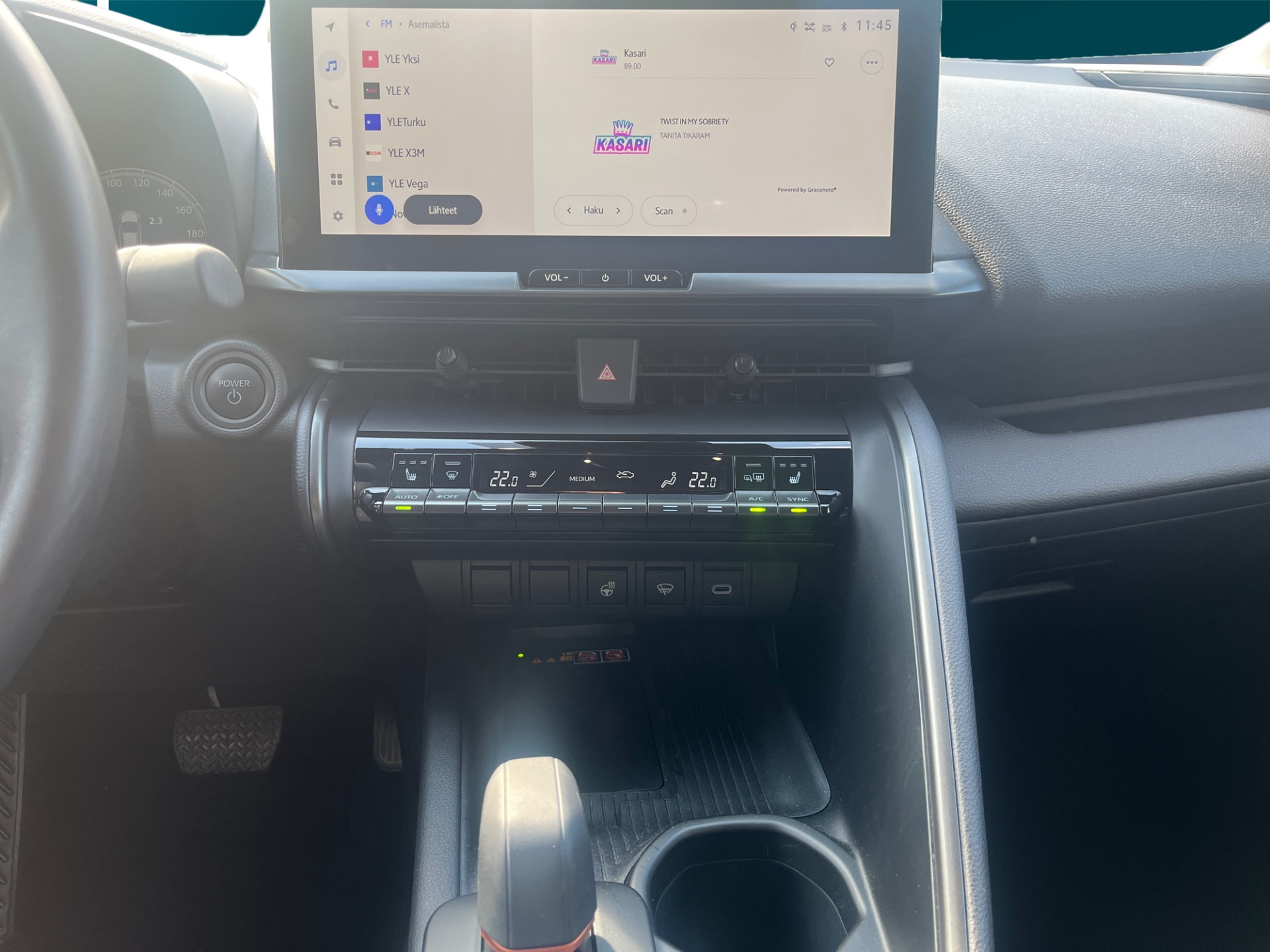 TOYOTA C-HR 2024