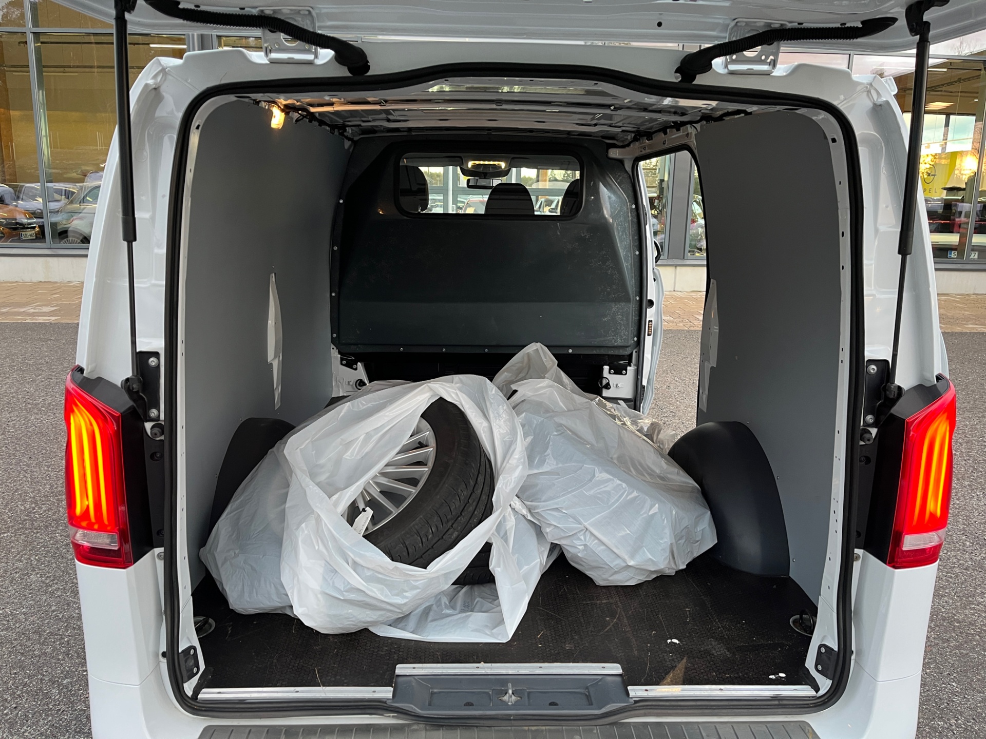 MERCEDES-BENZ Vito 2021