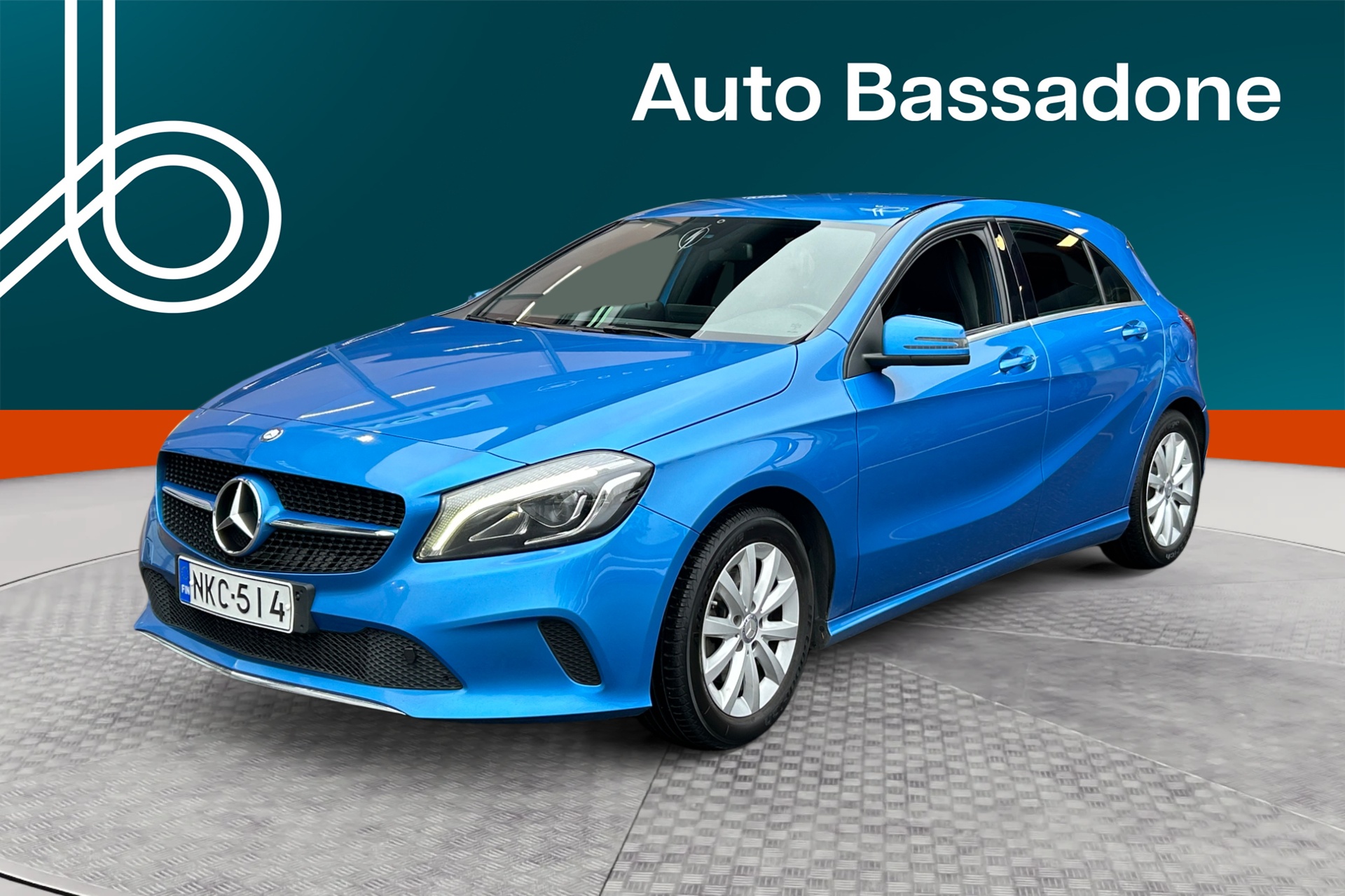MERCEDES-BENZ A 2016