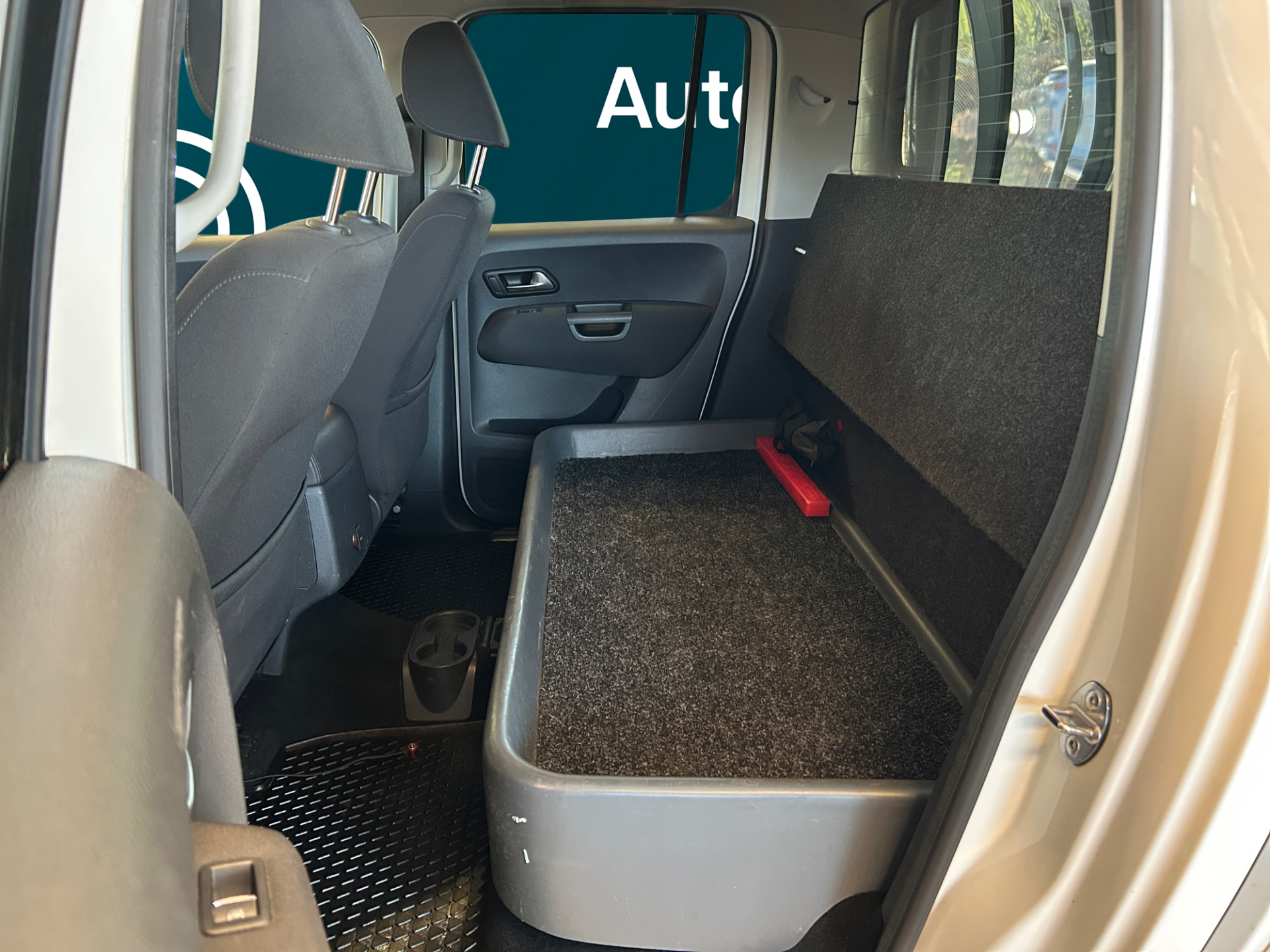 VOLKSWAGEN Amarok 2018