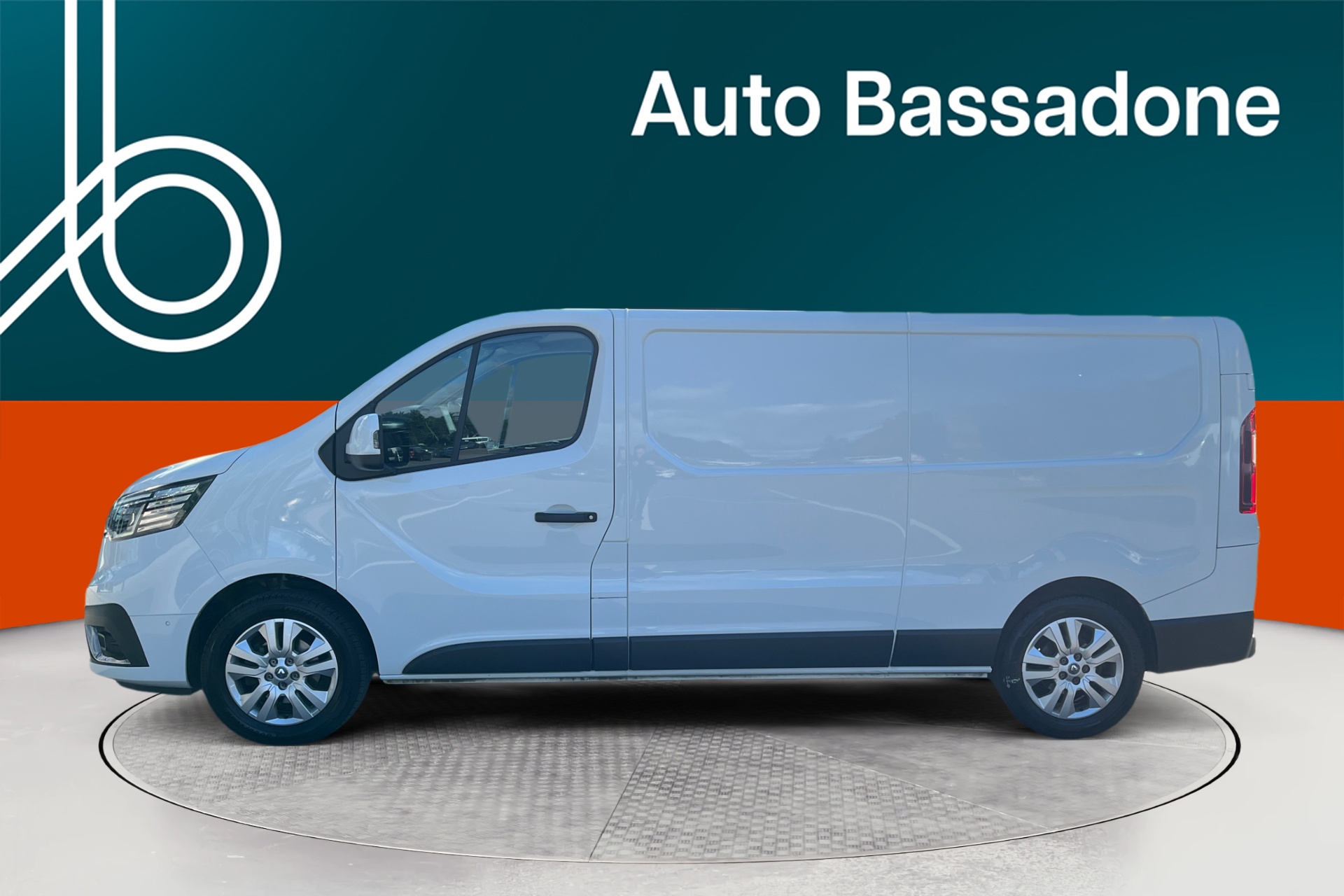 RENAULT Trafic 2022