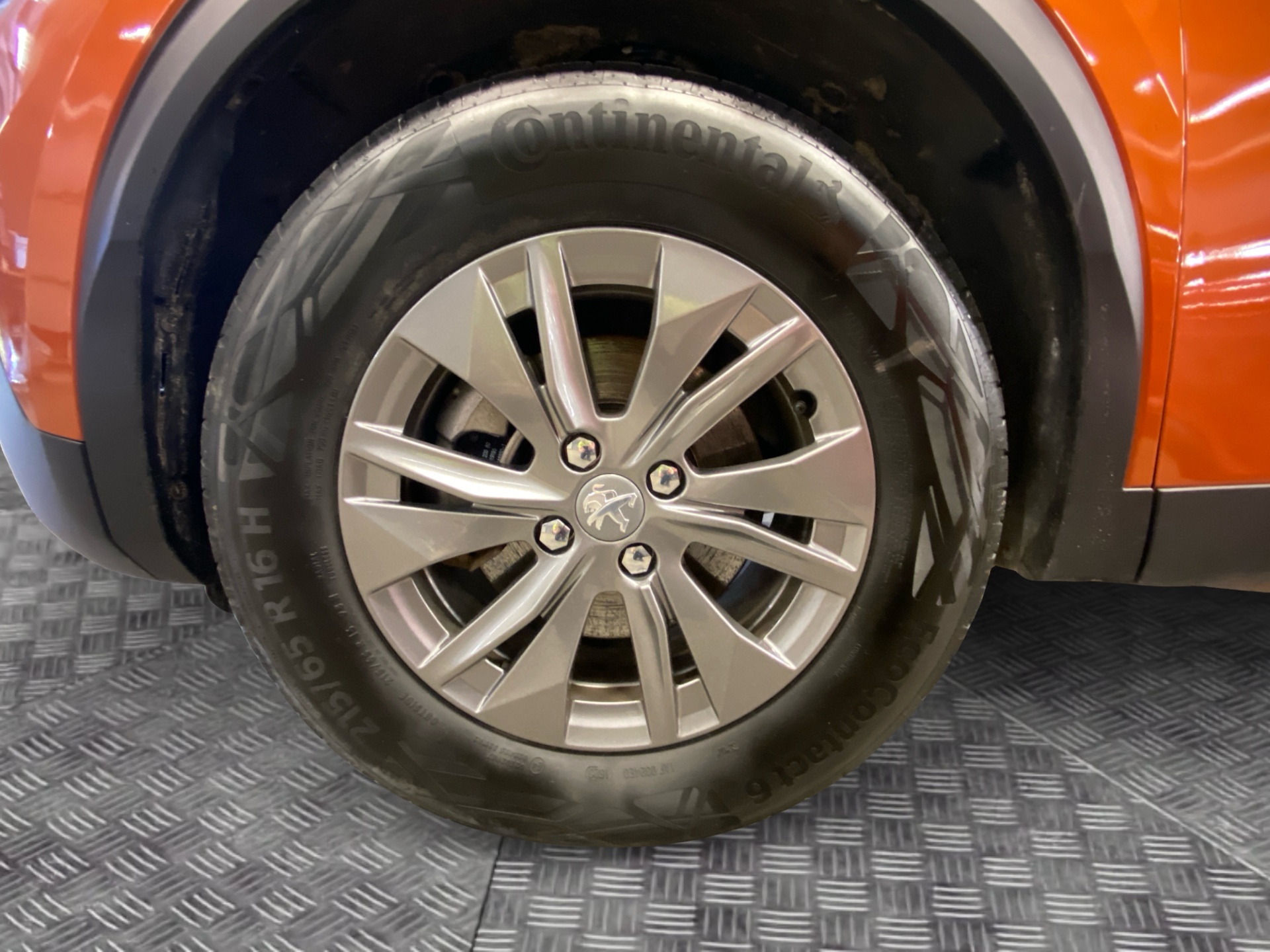 Peugeot e-2008 2023