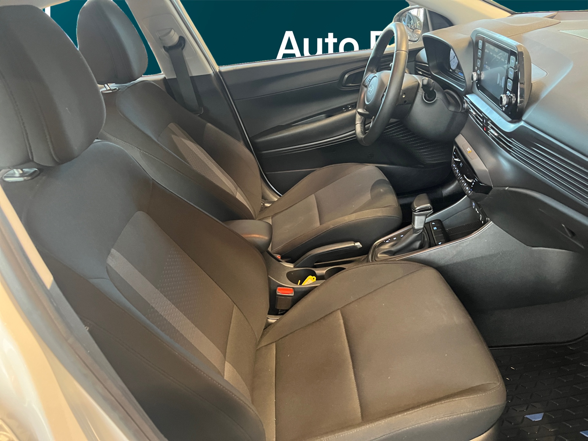 HYUNDAI i20 Hatchback 2024