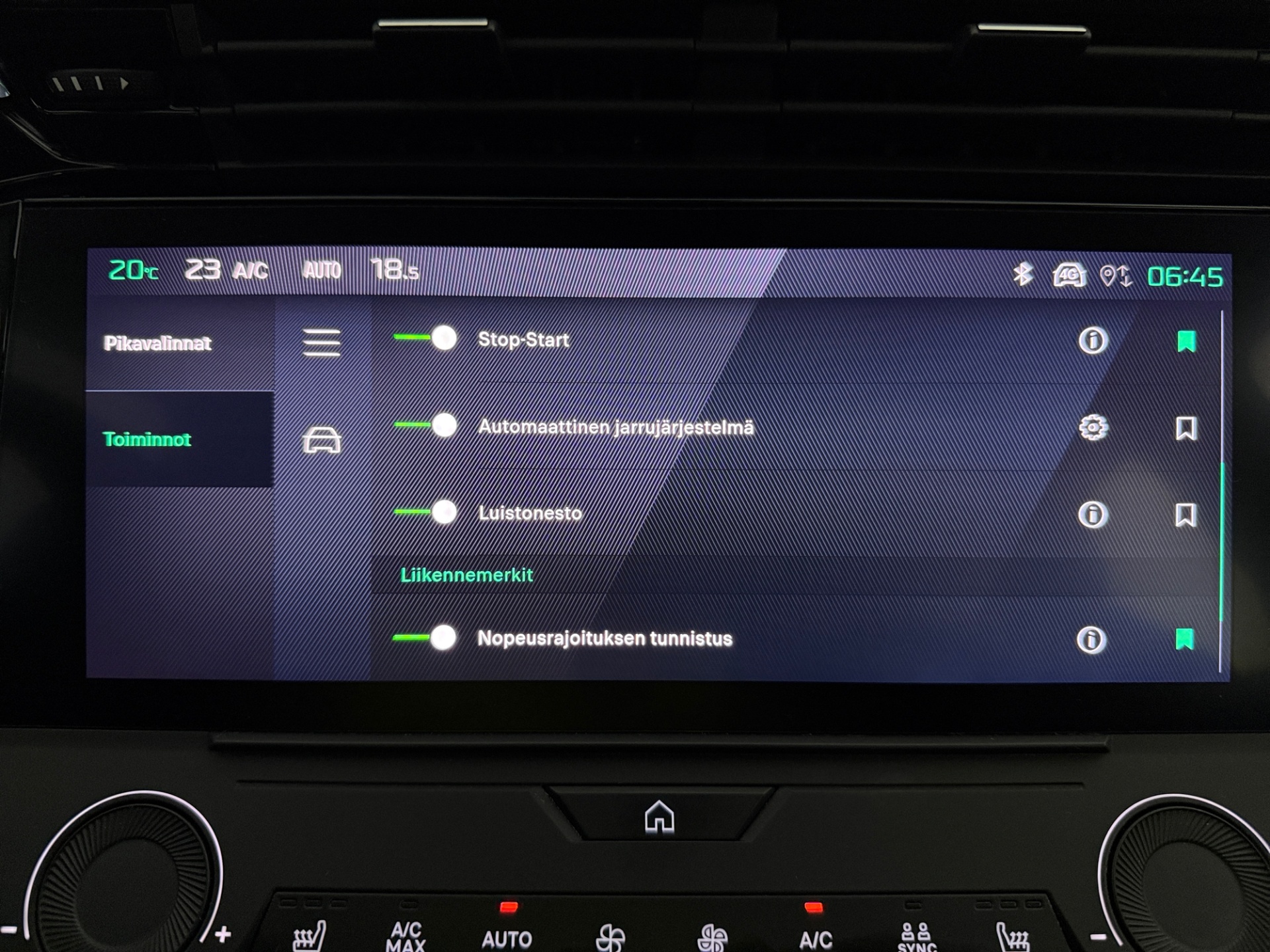 PEUGEOT 308 2023