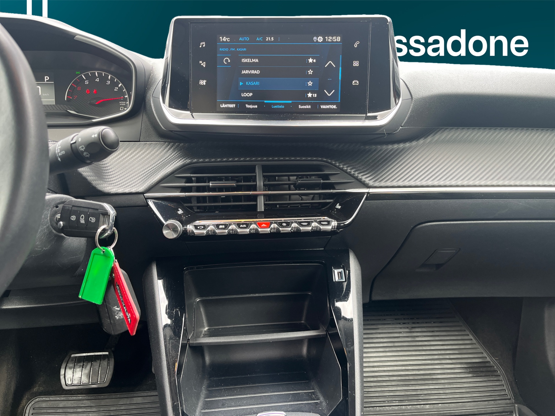 PEUGEOT 2008 2021