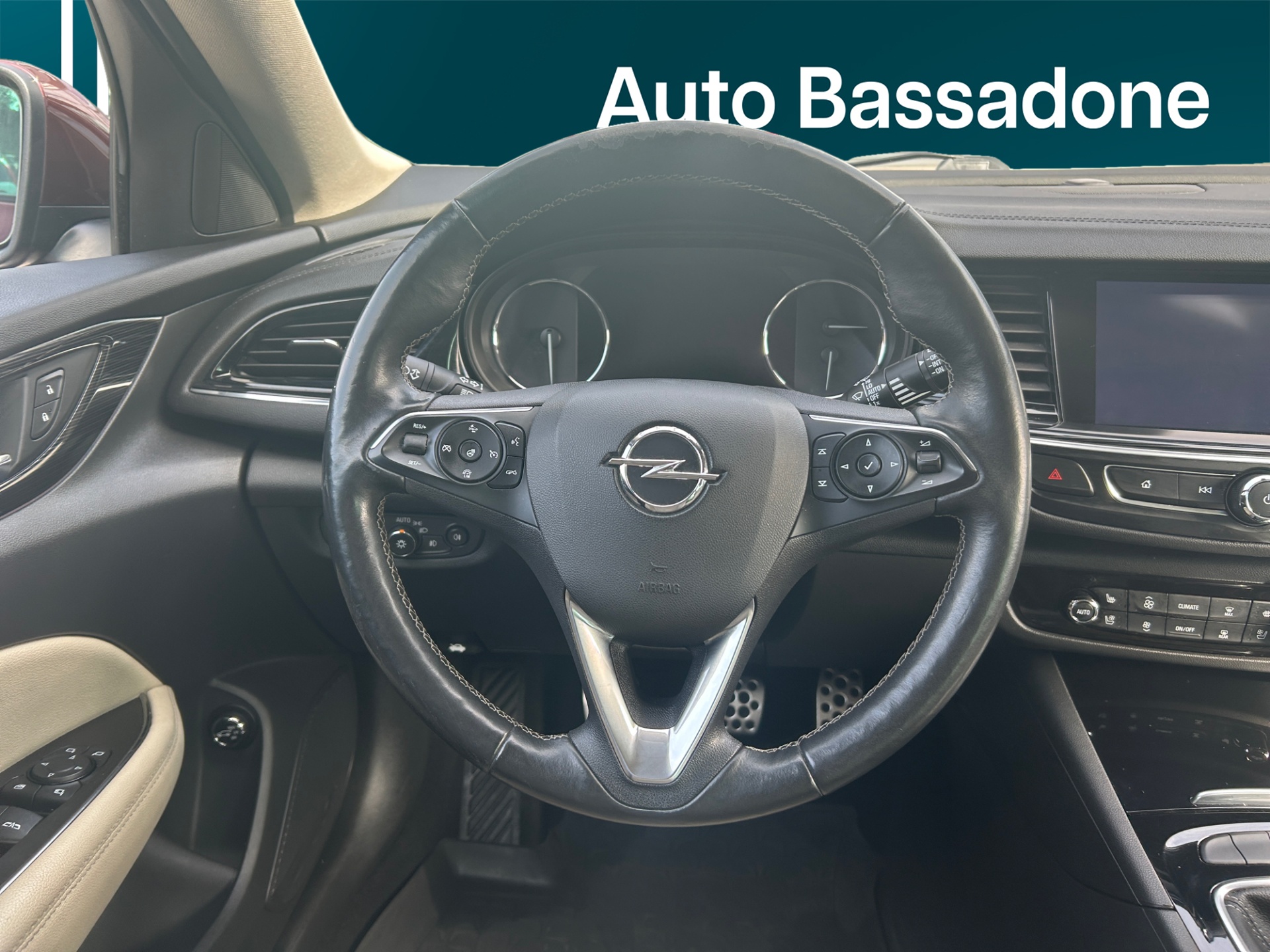 OPEL Insignia 2019