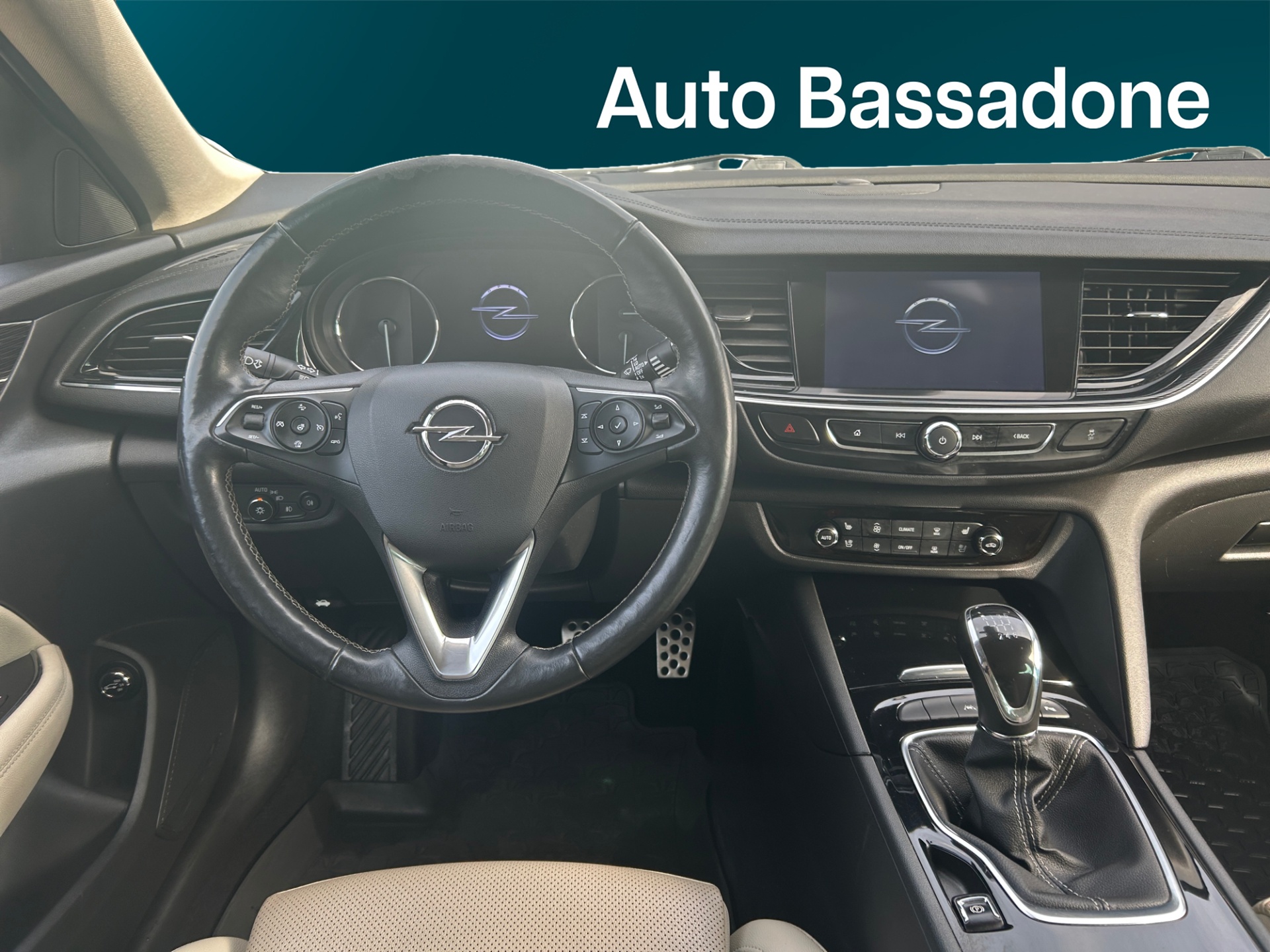 OPEL Insignia 2019