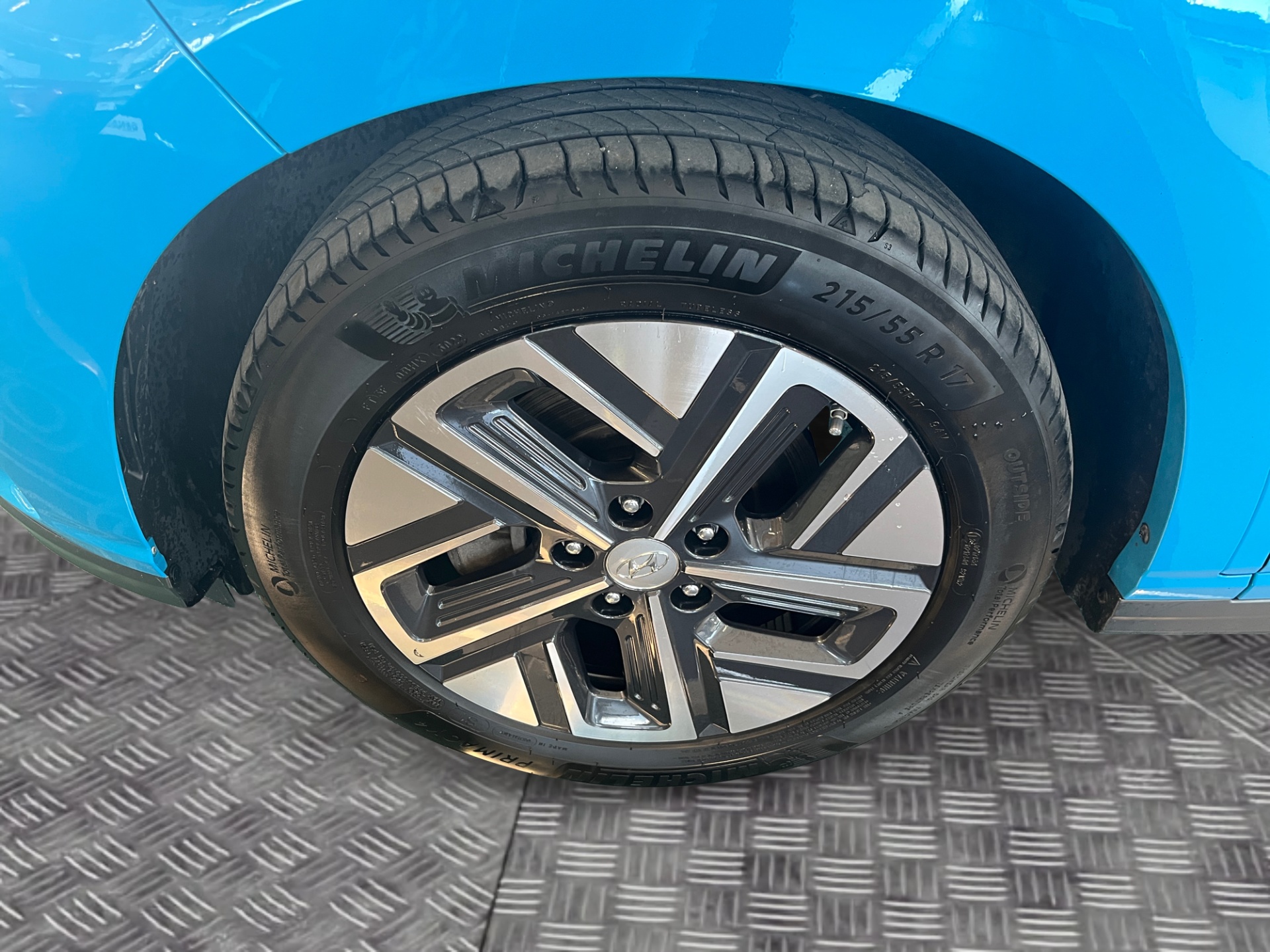 HYUNDAI Kona 2023