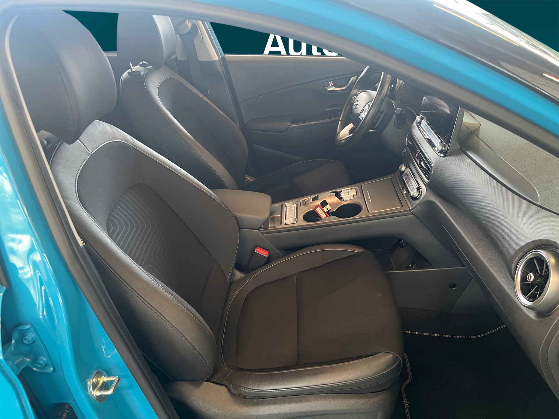HYUNDAI Kona 2023