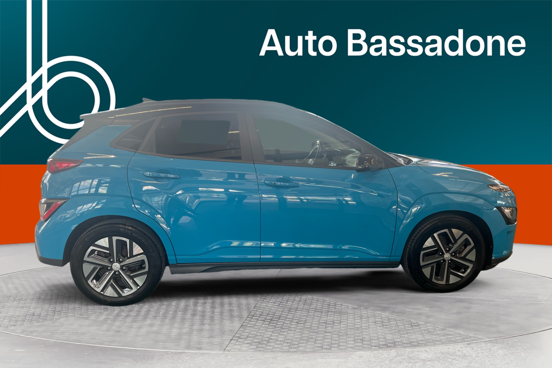 HYUNDAI Kona 2023