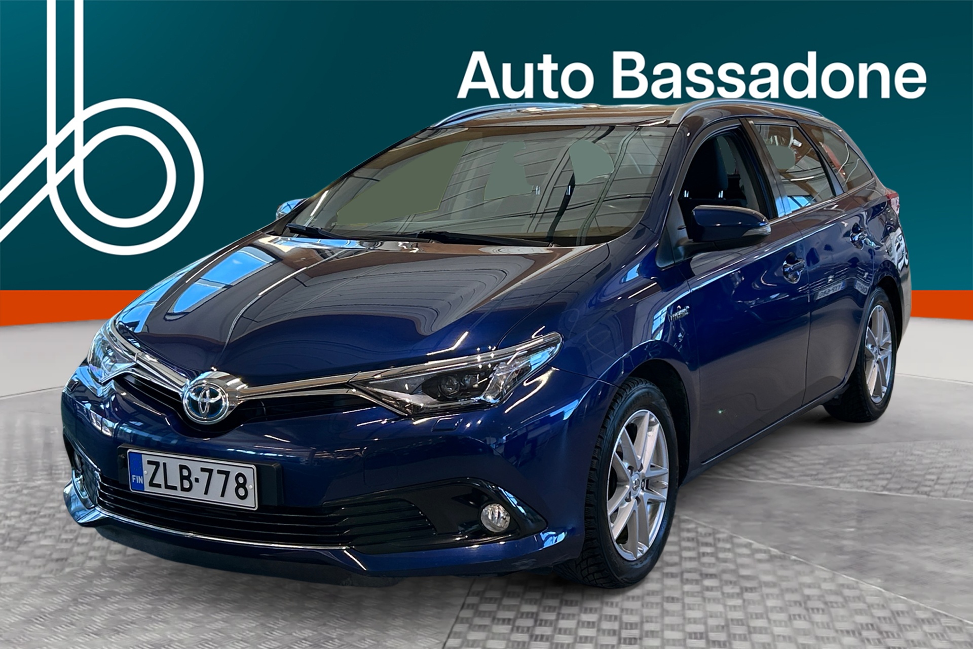 TOYOTA Auris 2016