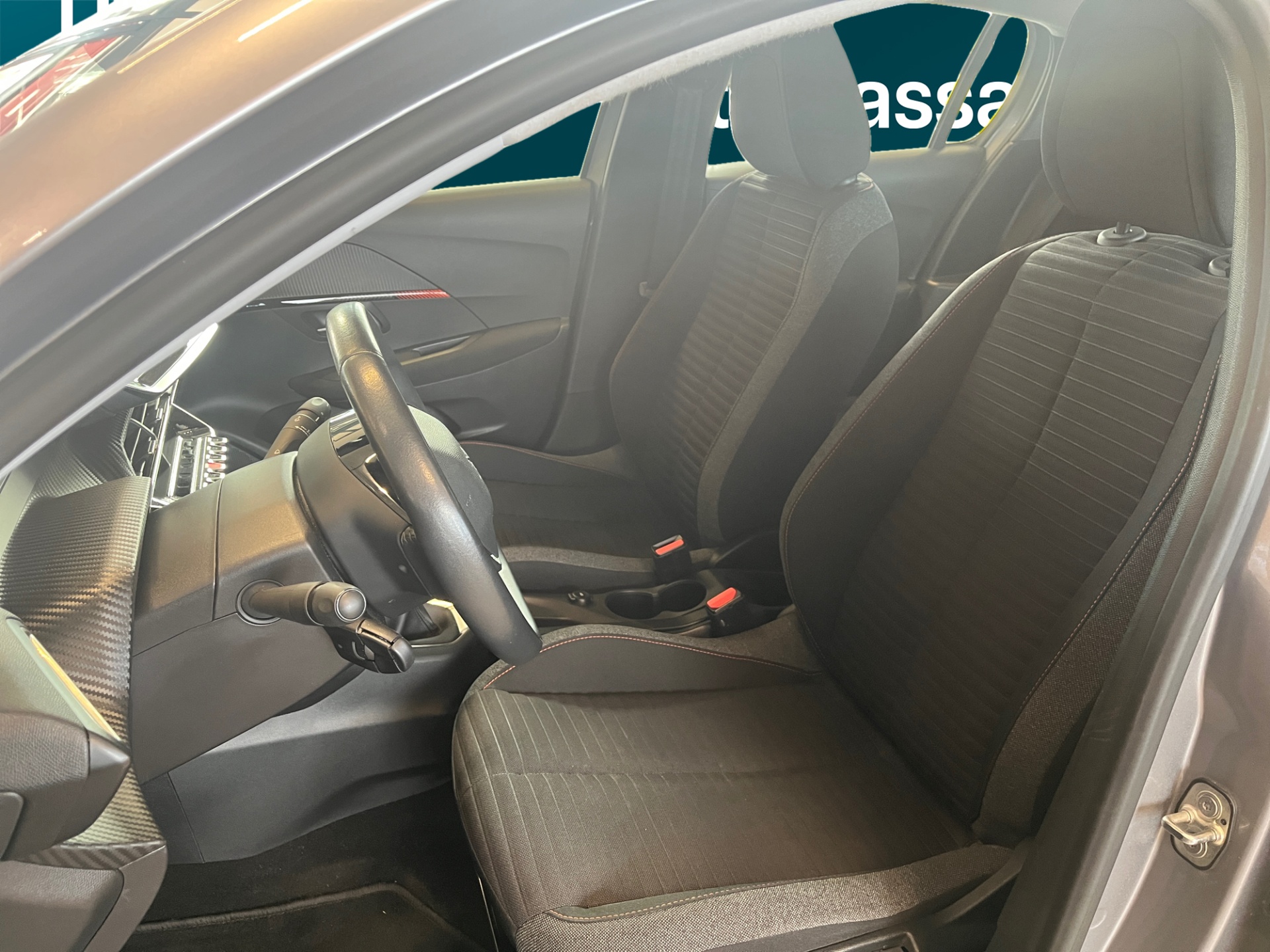PEUGEOT 208 2022