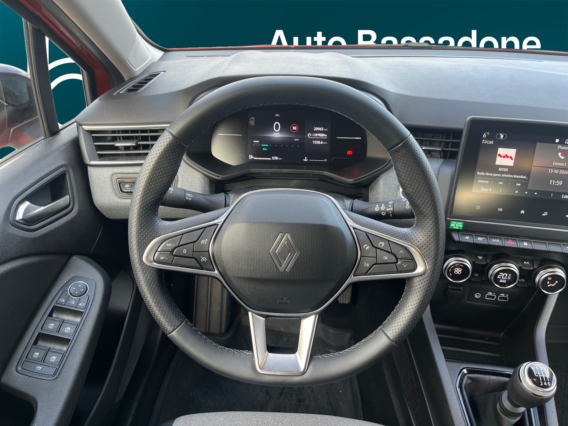 RENAULT Clio 2025