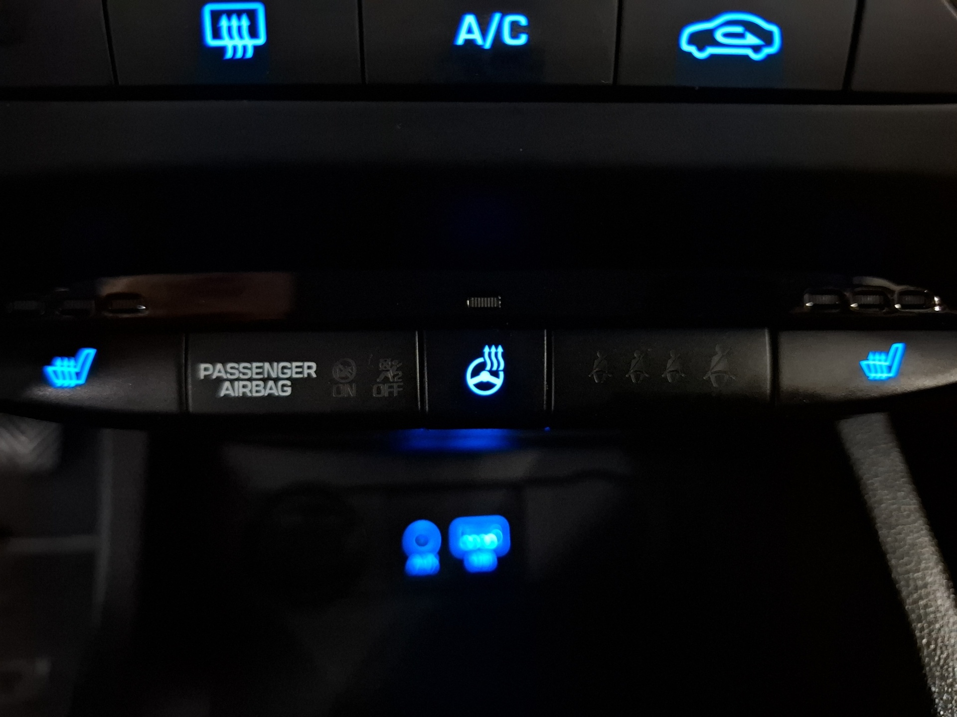 HYUNDAI i20 Hatchback 2019