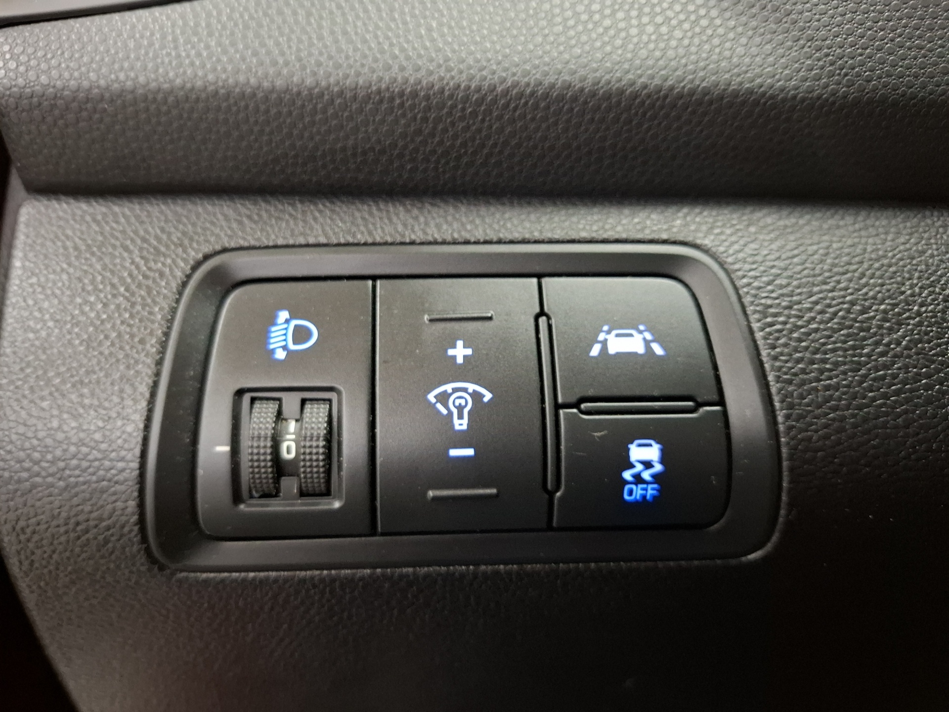 HYUNDAI i20 Hatchback 2019