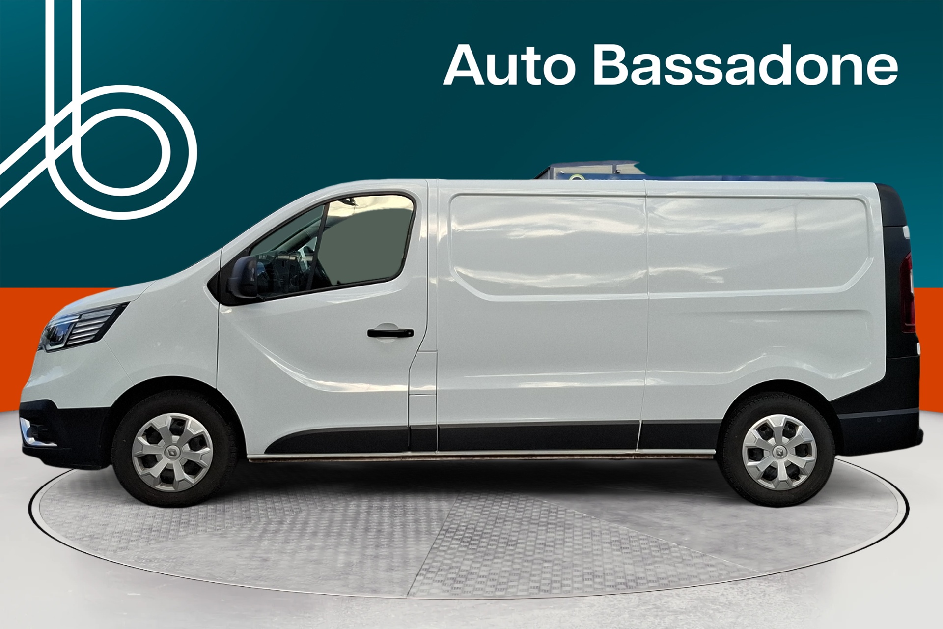 RENAULT Trafic 2023