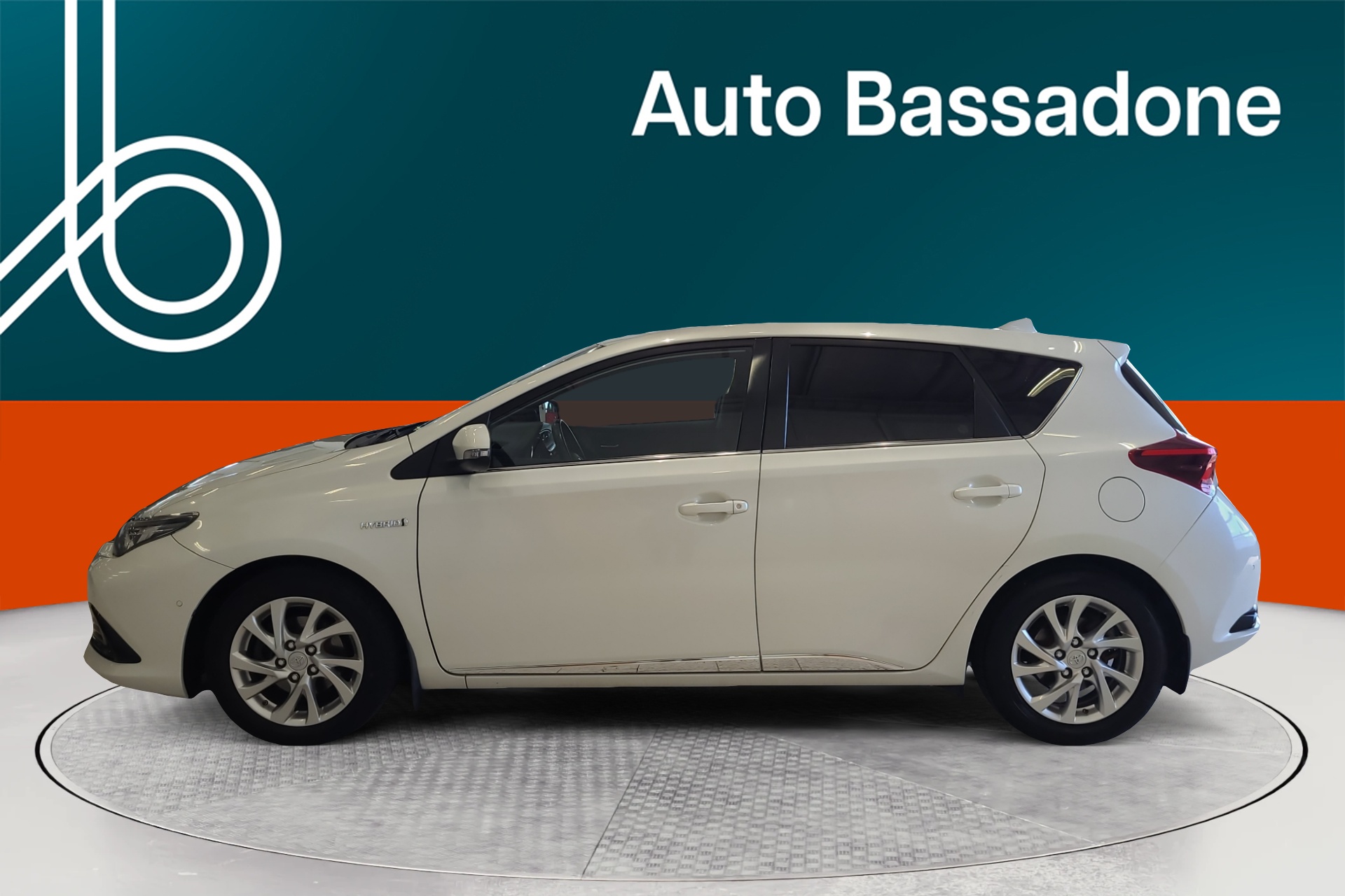 TOYOTA Auris 2017