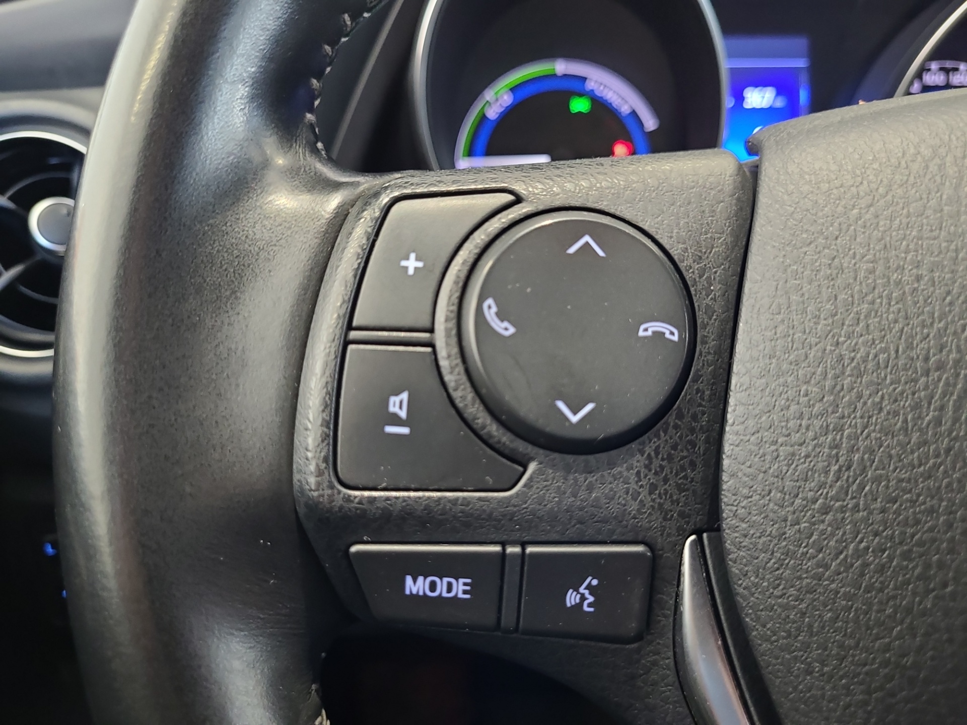 TOYOTA Auris 2017