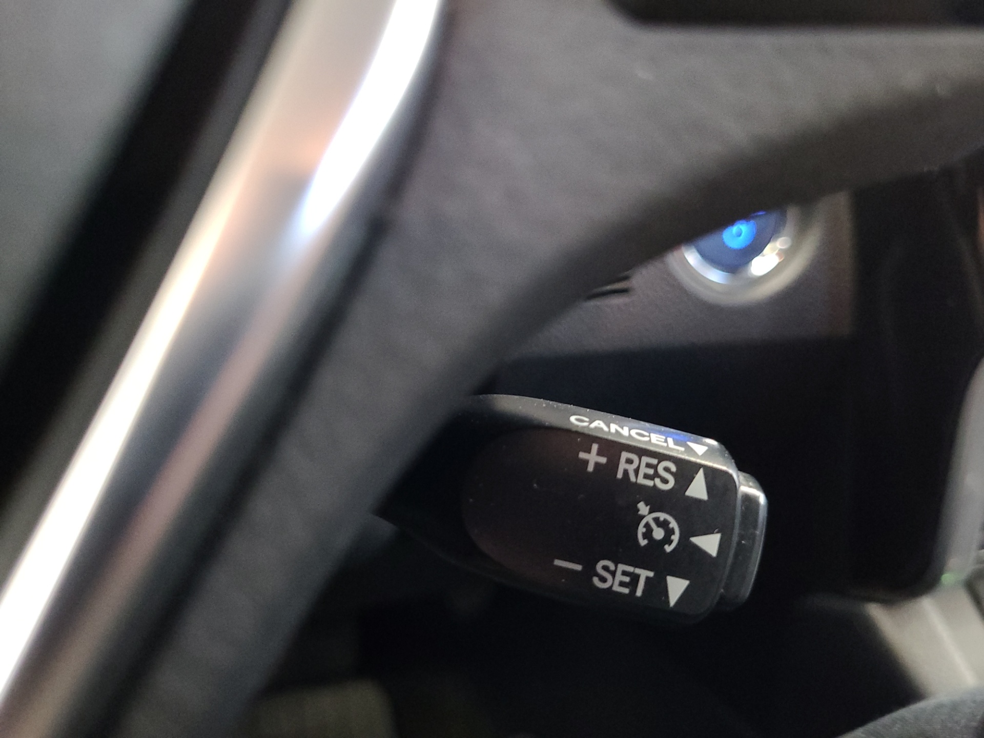 TOYOTA Auris 2017