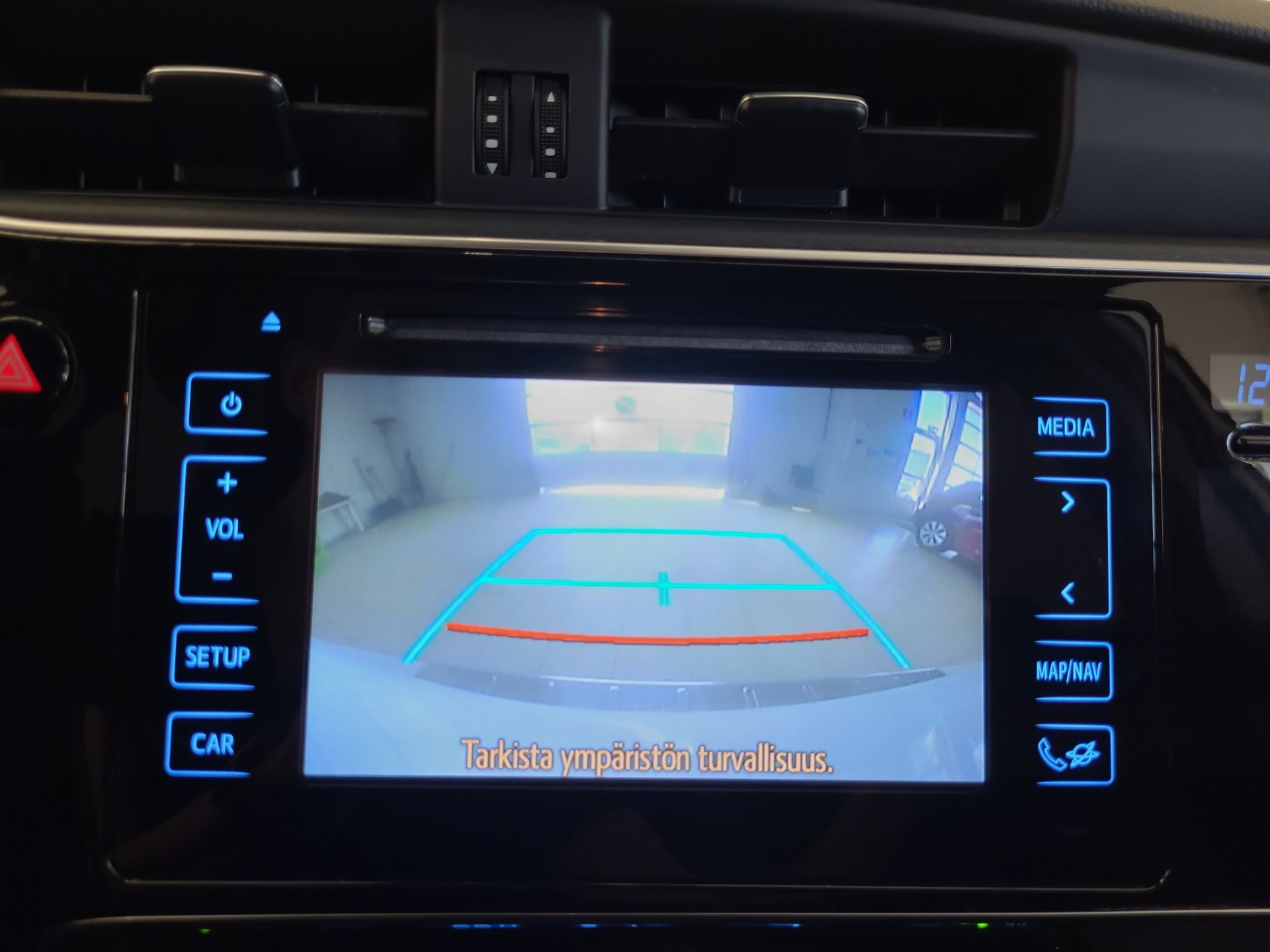 TOYOTA Auris 2017