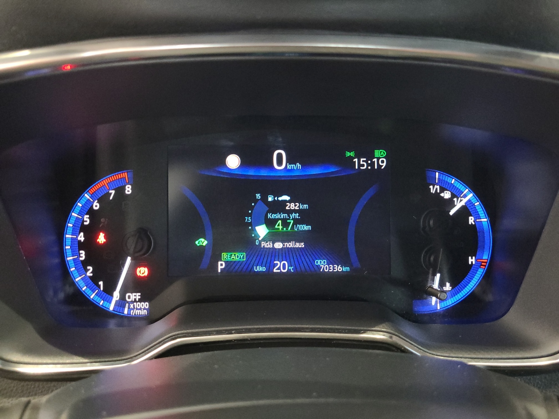 TOYOTA Corolla 2021