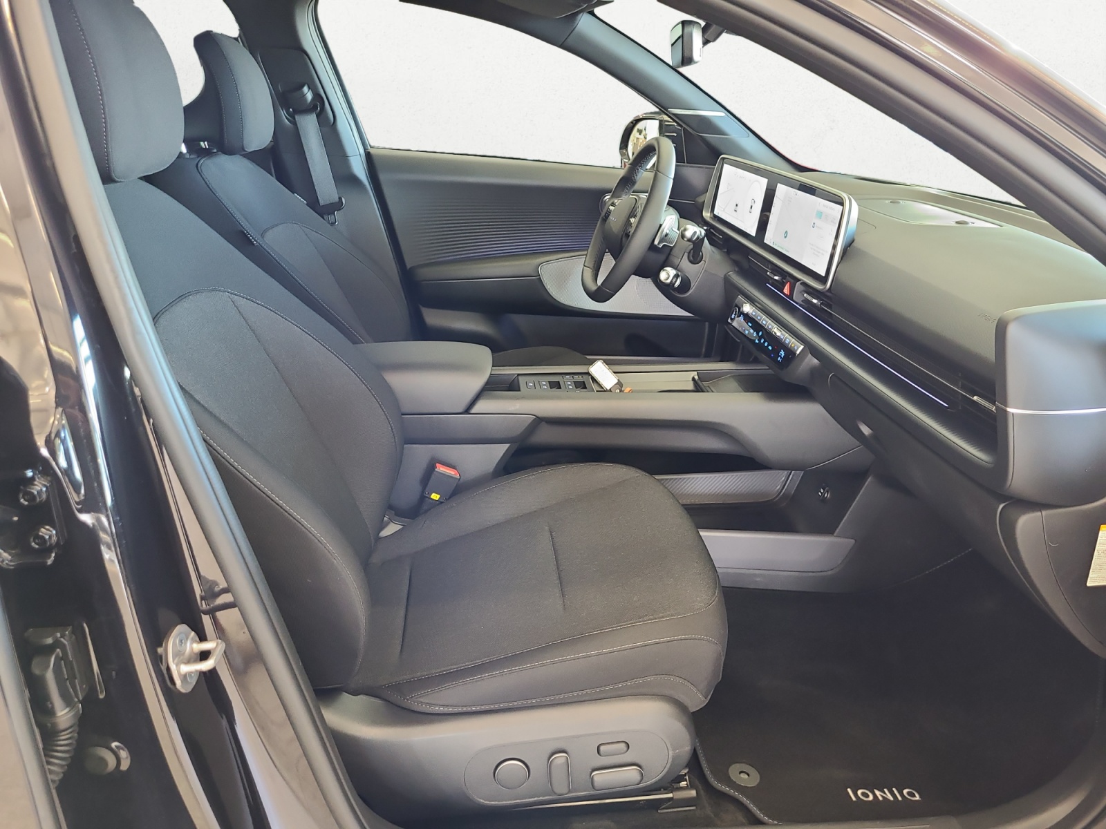 HYUNDAI IONIQ 6 2024