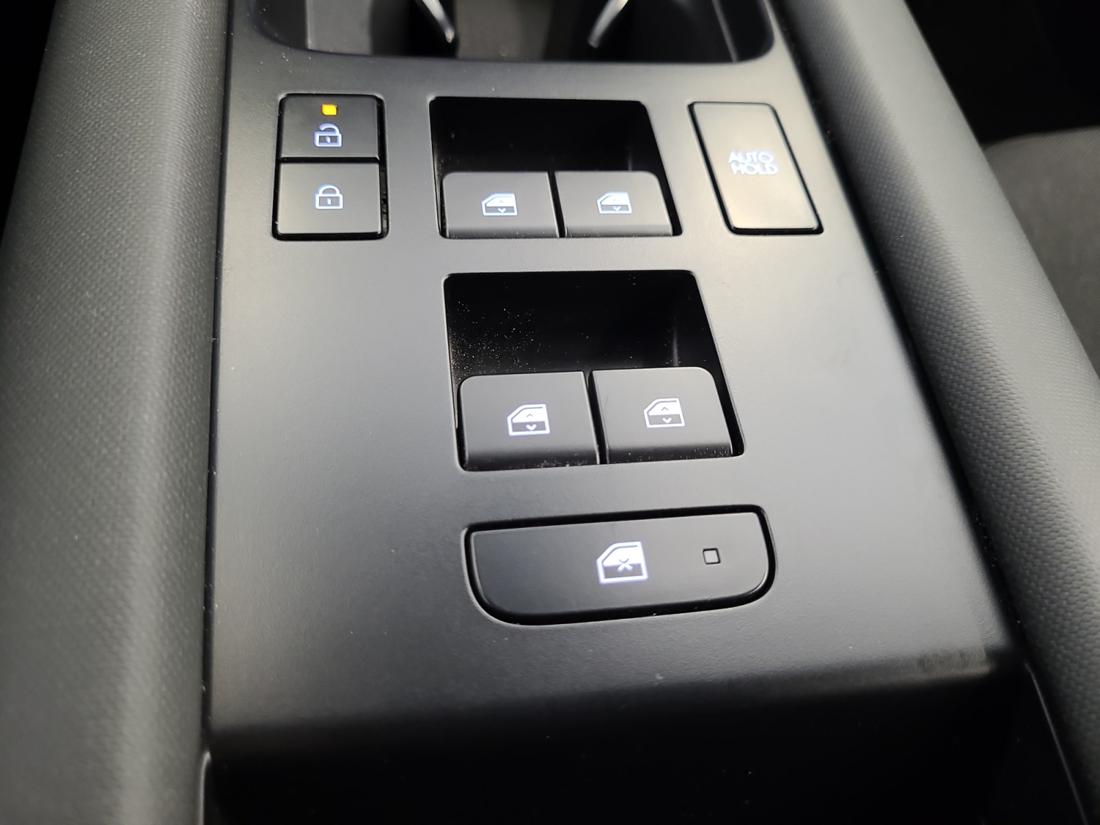 HYUNDAI IONIQ 6 2024