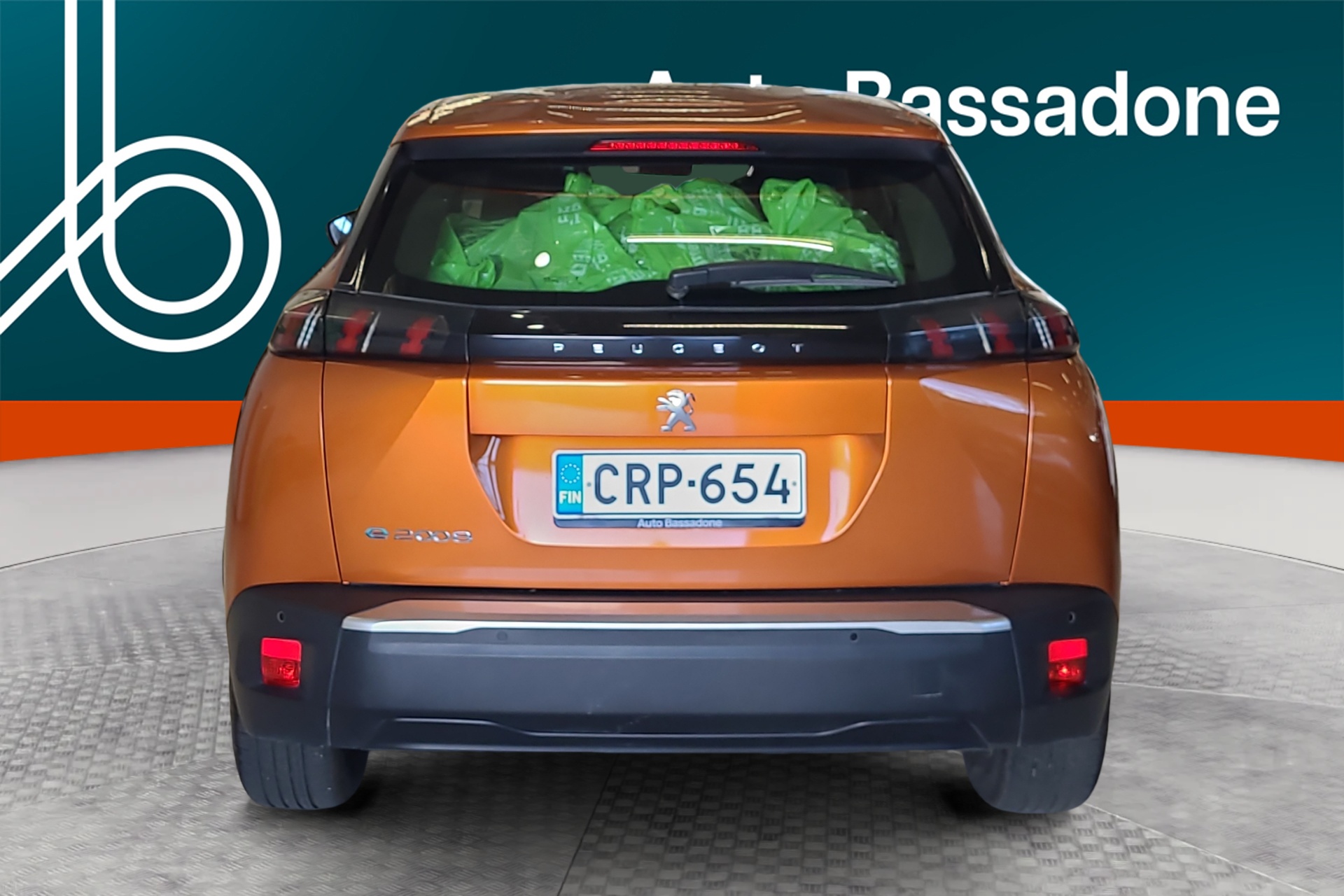 PEUGEOT e-2008 2023