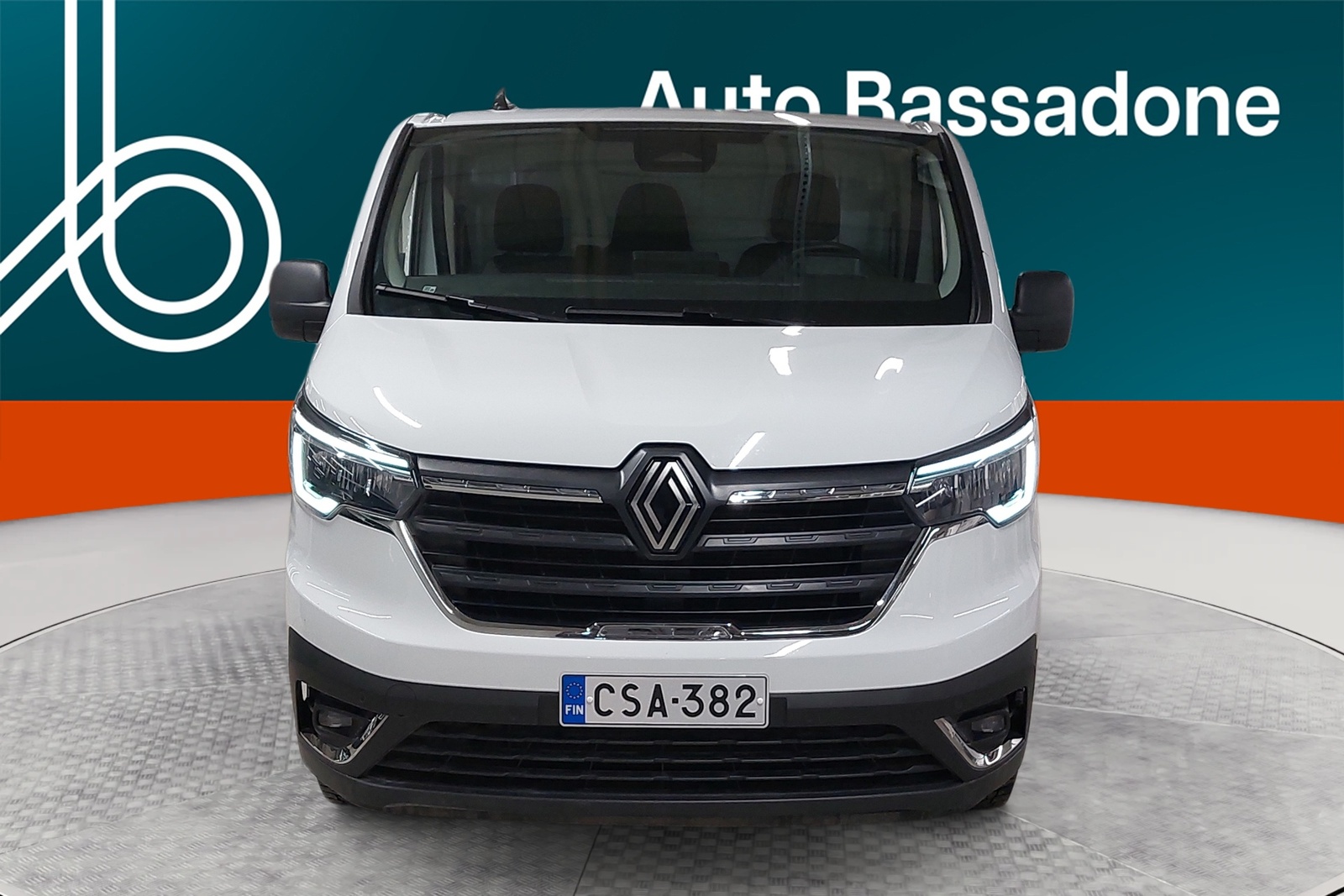 RENAULT Trafic 2024