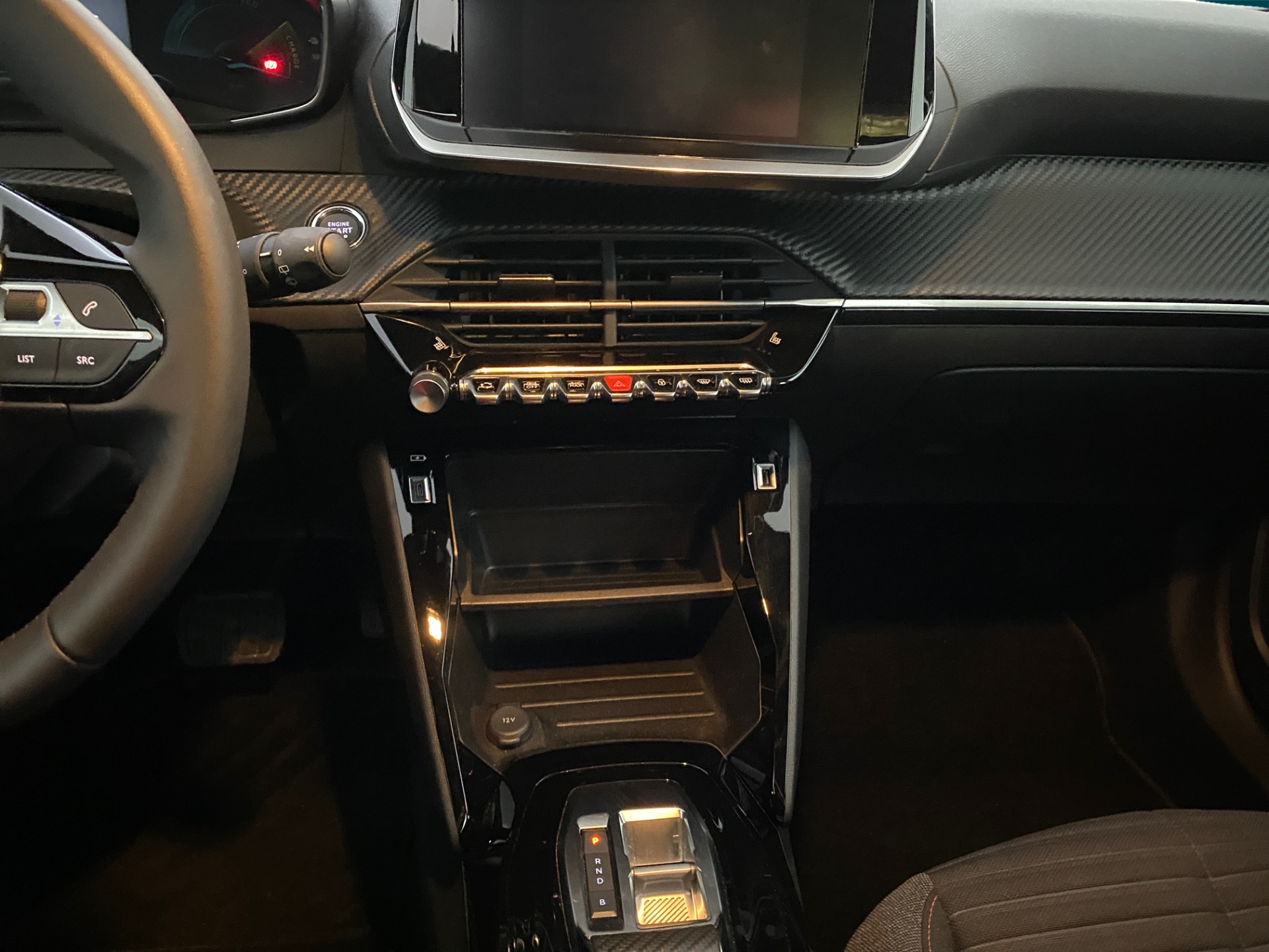 Peugeot e-2008 2023