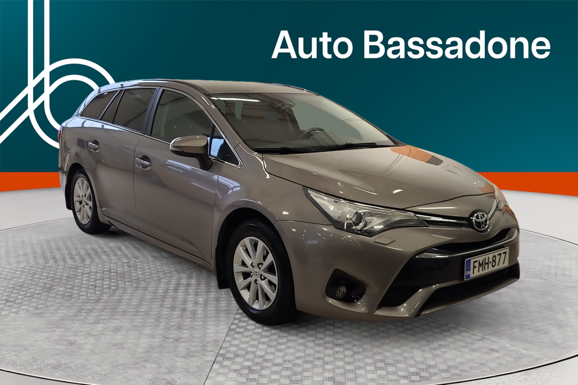 TOYOTA Avensis 2016