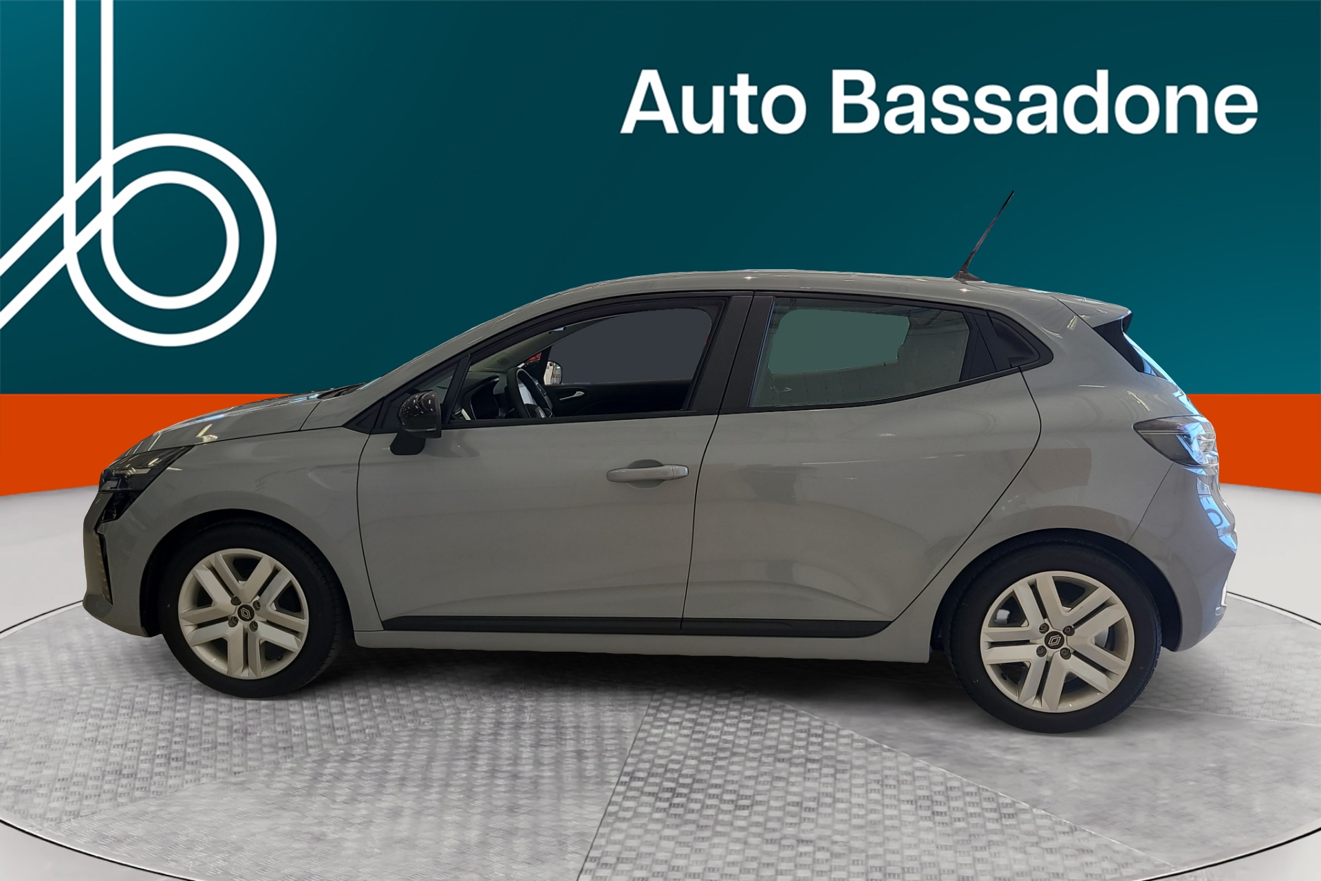 RENAULT Clio 2024