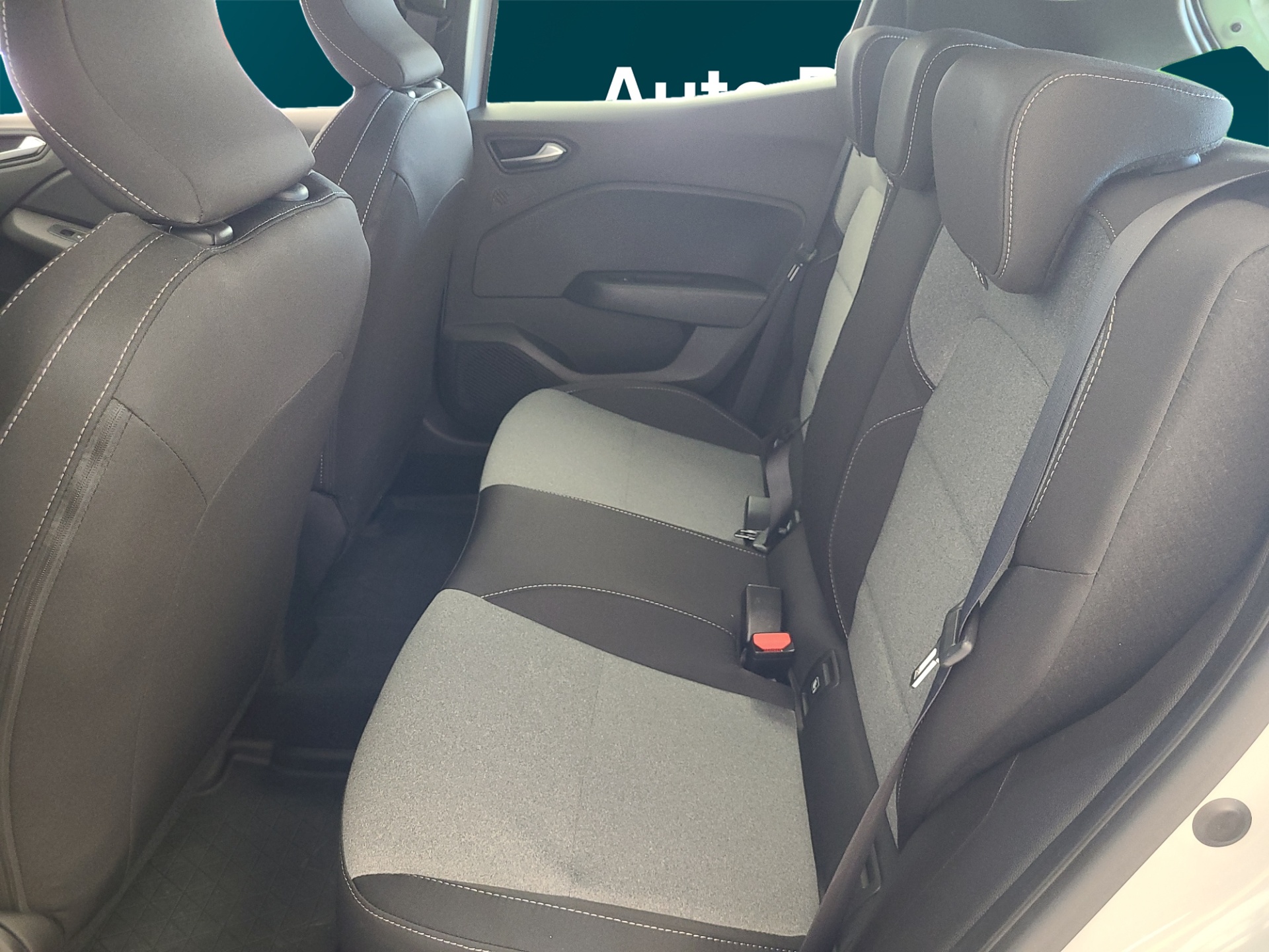 RENAULT Clio 2024