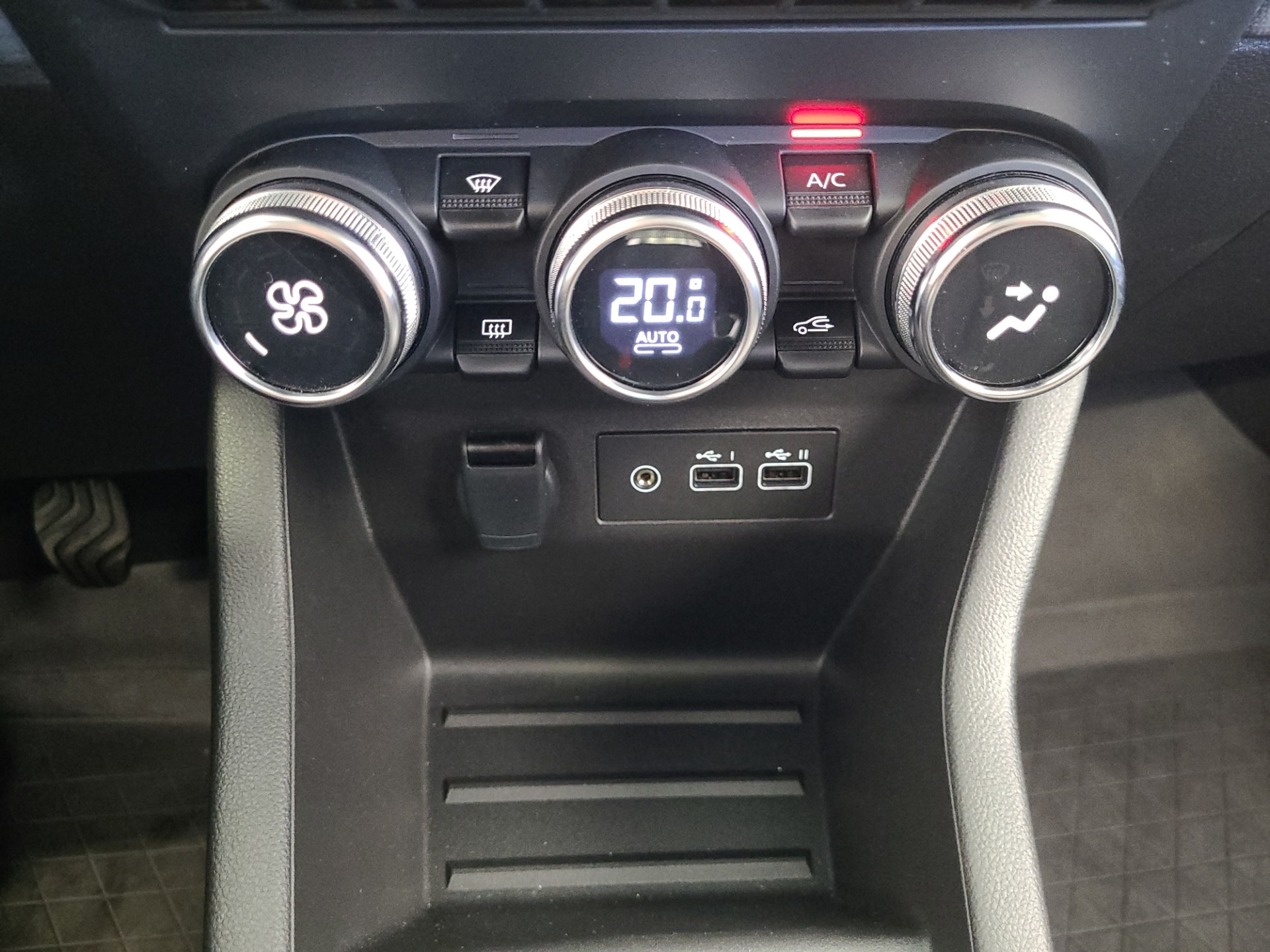 RENAULT Clio 2024