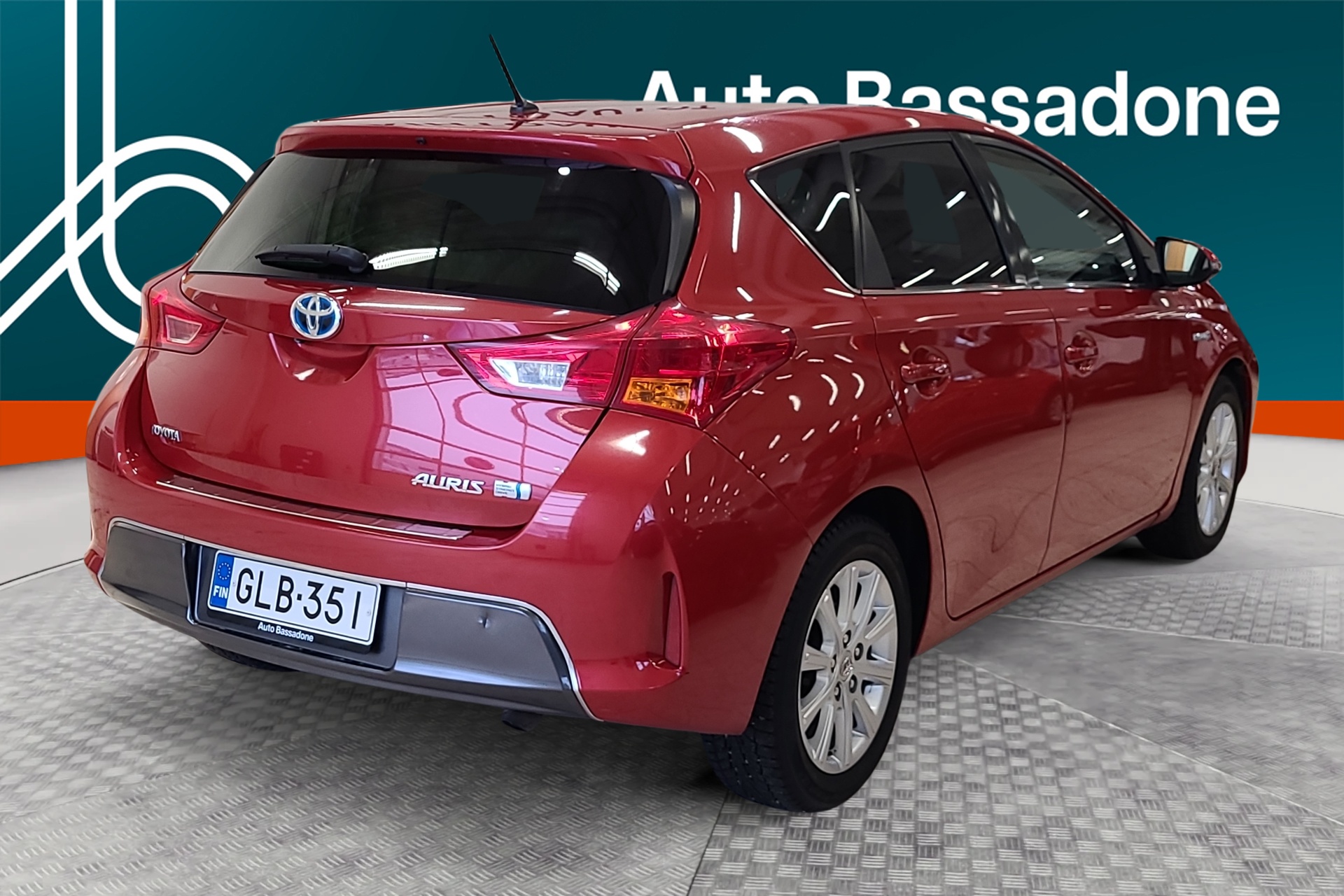 TOYOTA Auris 2014