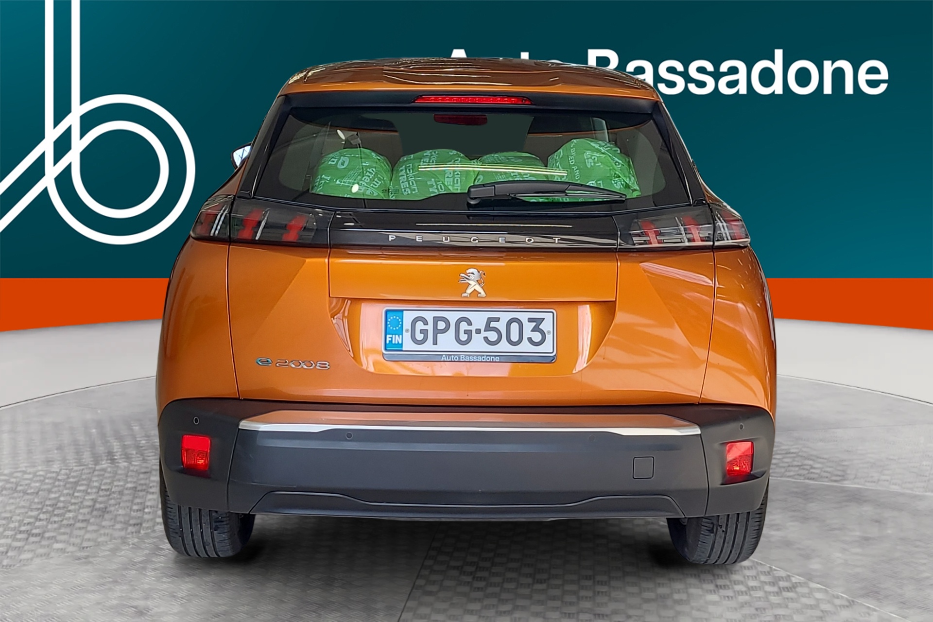PEUGEOT e-2008 2022