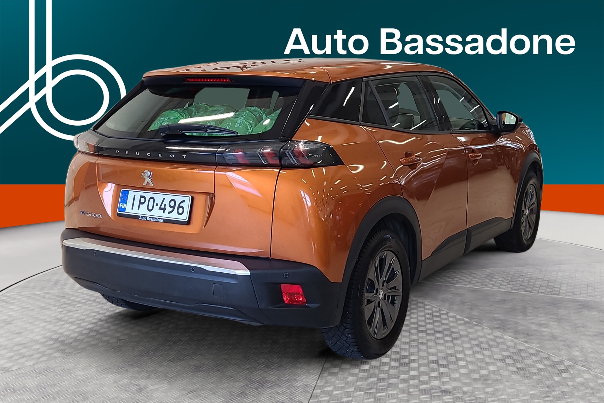 PEUGEOT e-2008 2022