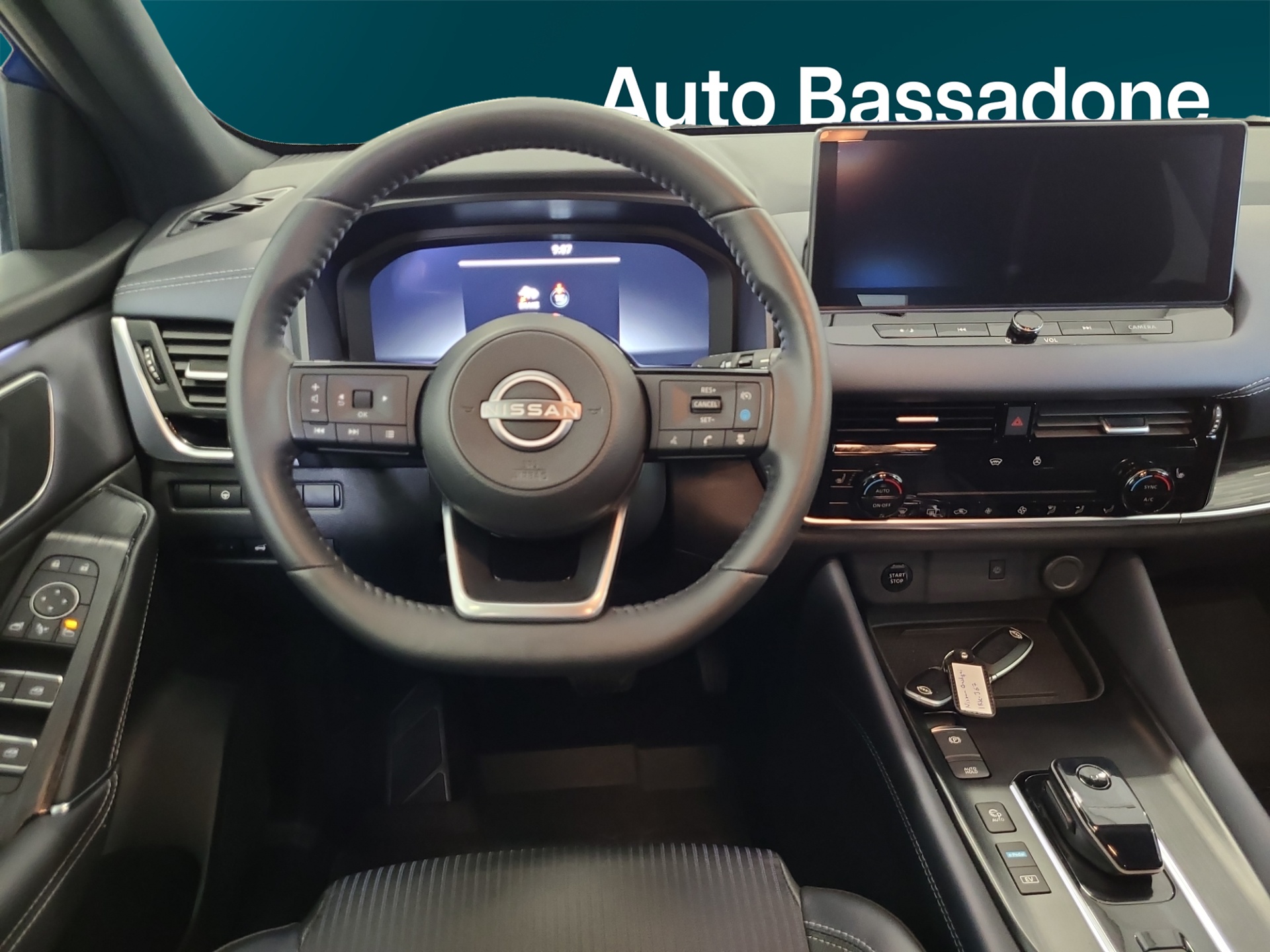 NISSAN Qashqai 2023