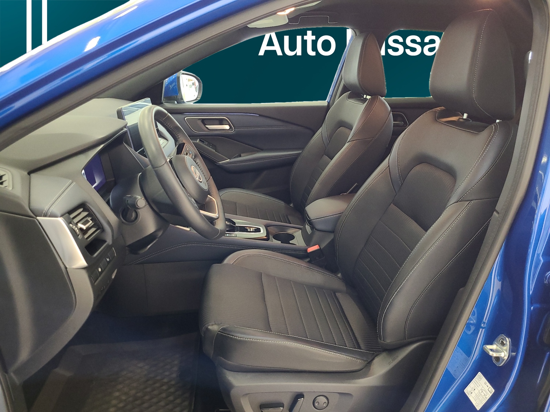 NISSAN Qashqai 2023