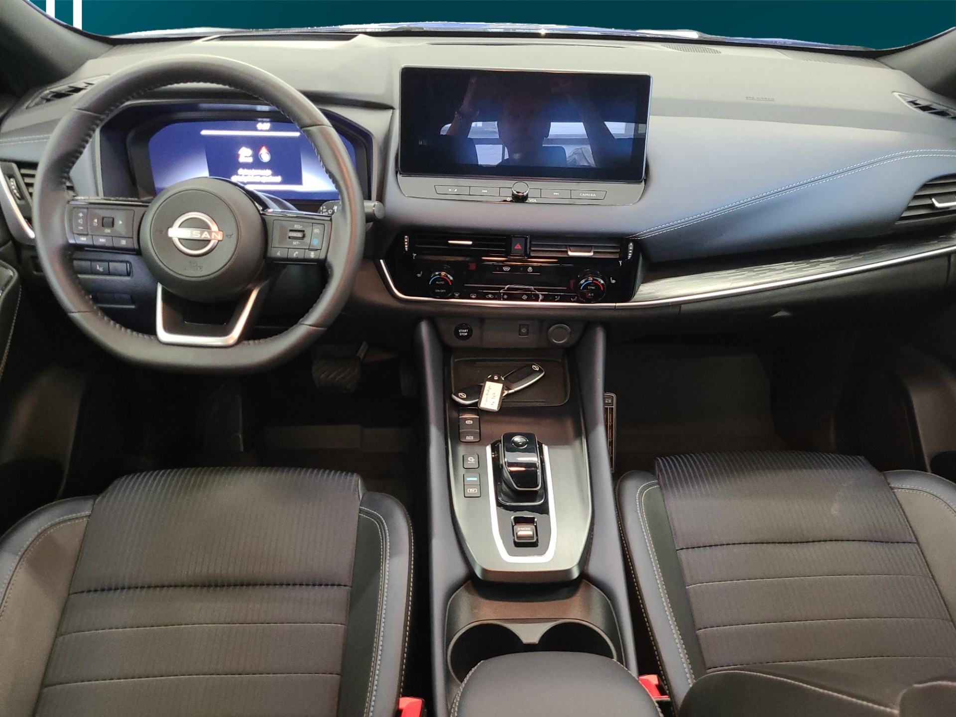 NISSAN Qashqai 2023