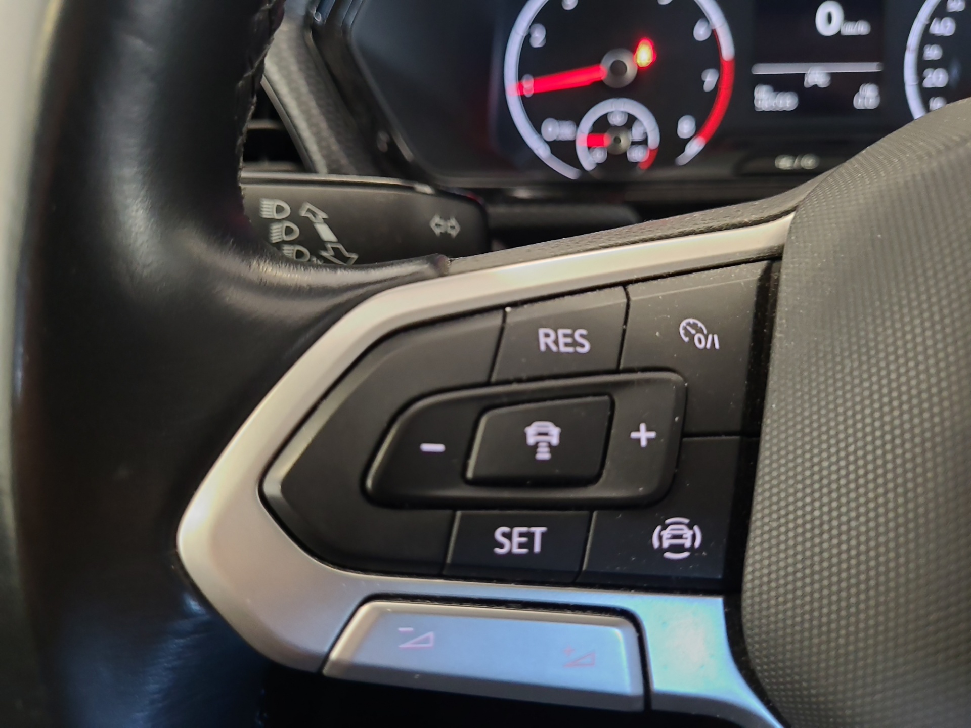 VOLKSWAGEN T-Cross 2021