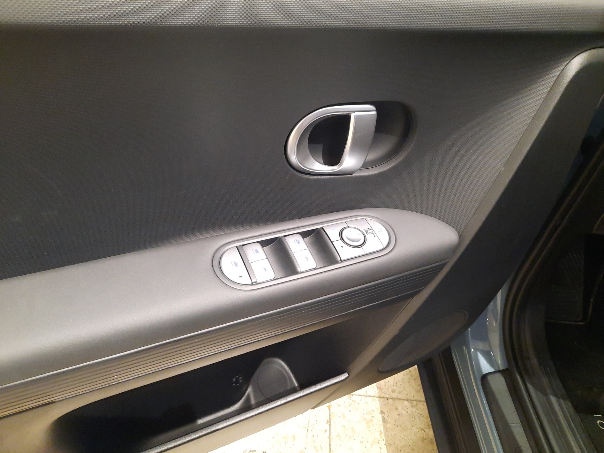 HYUNDAI IONIQ 5 2025