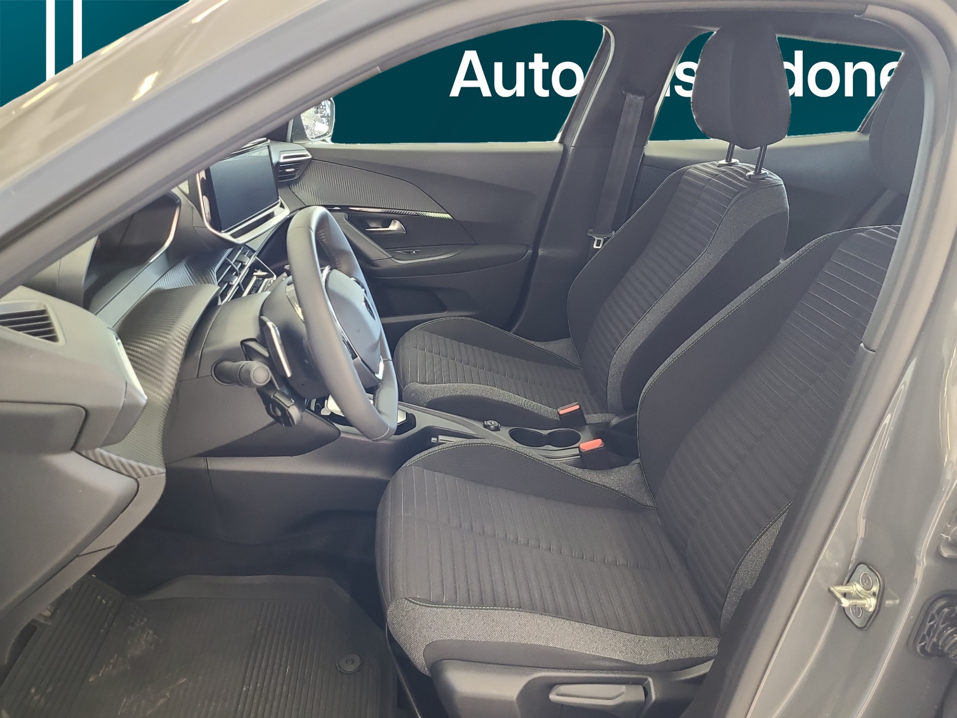 PEUGEOT 2008 2024