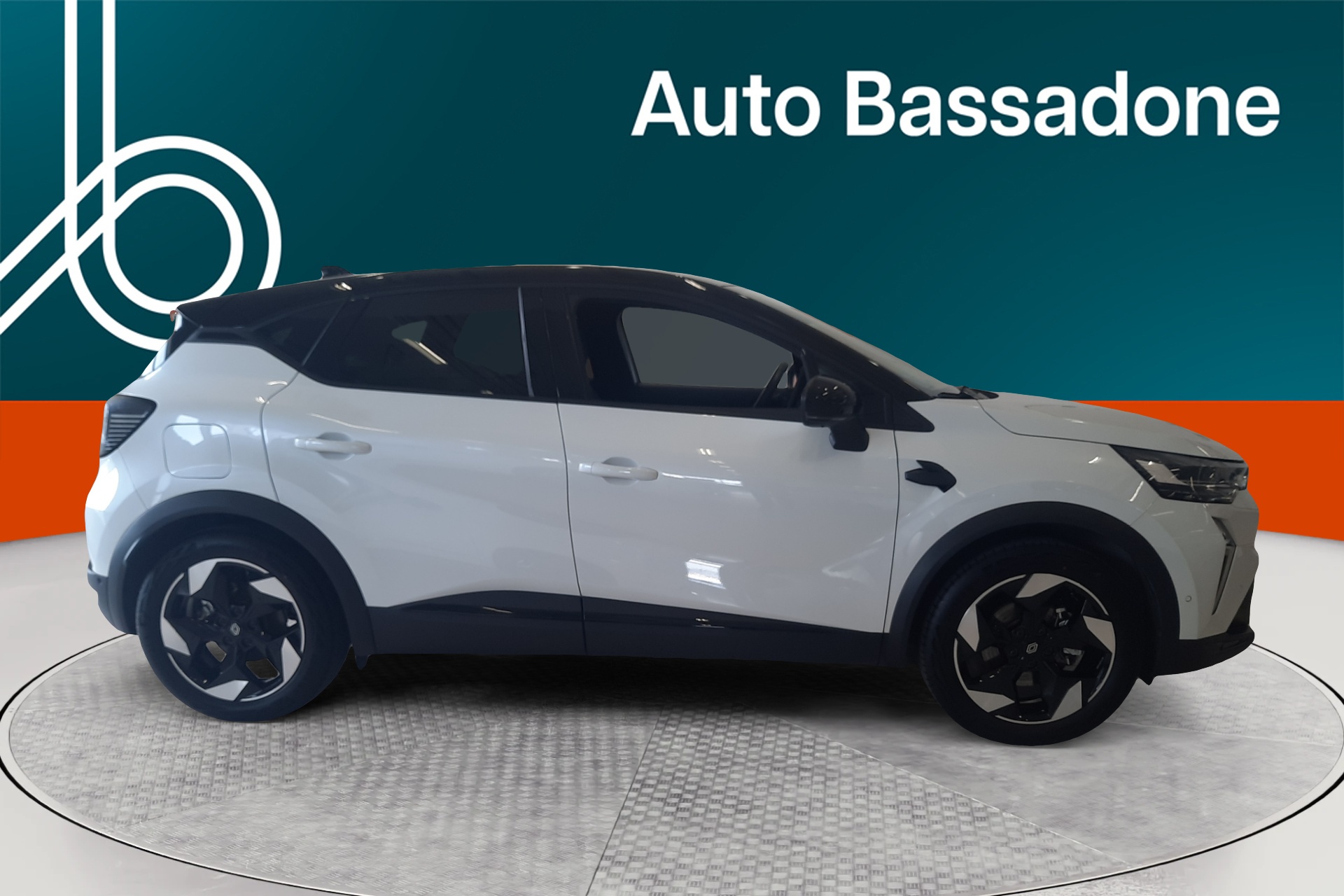 RENAULT Captur 2024