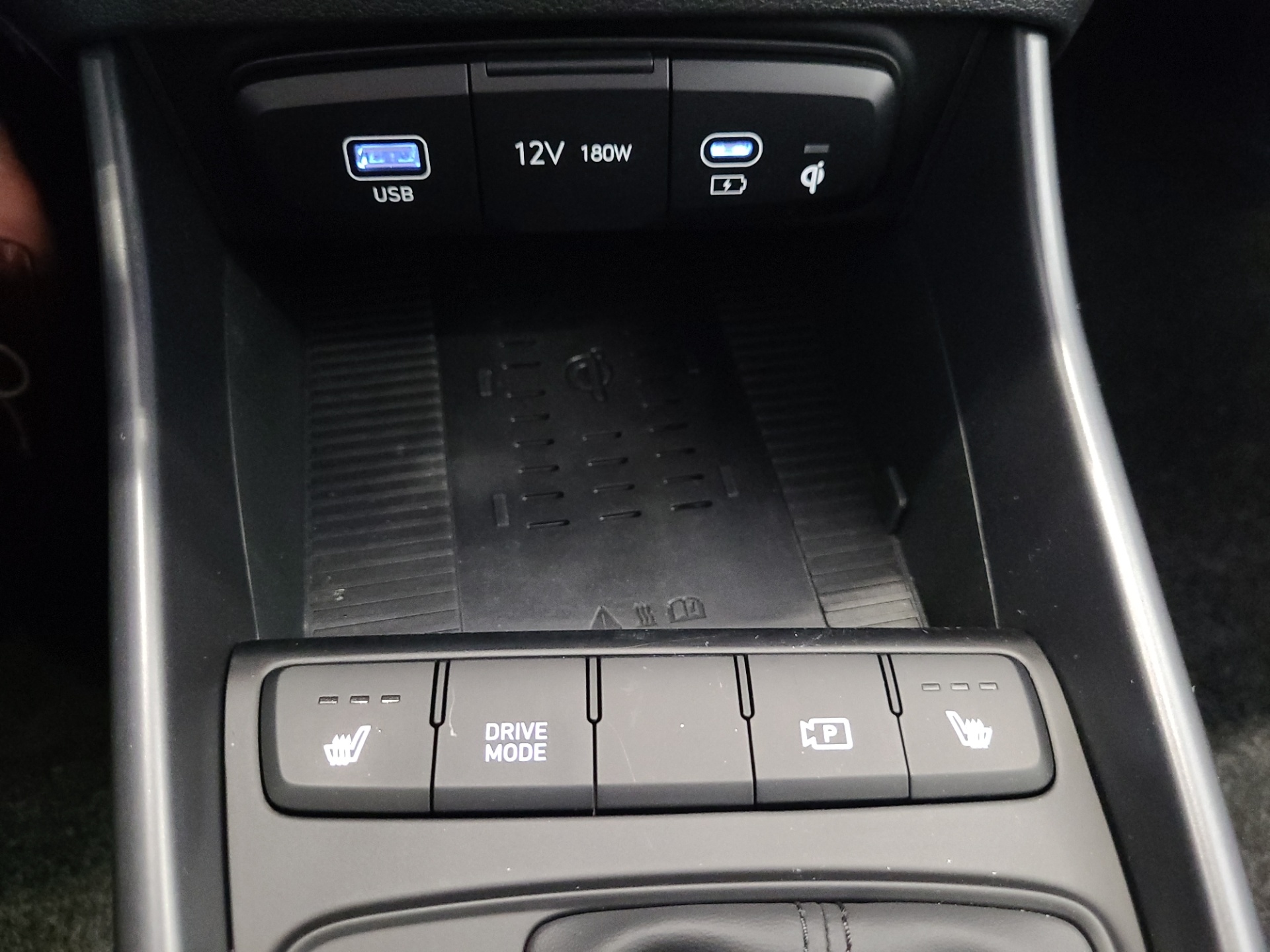HYUNDAI i20 Hatchback 2025