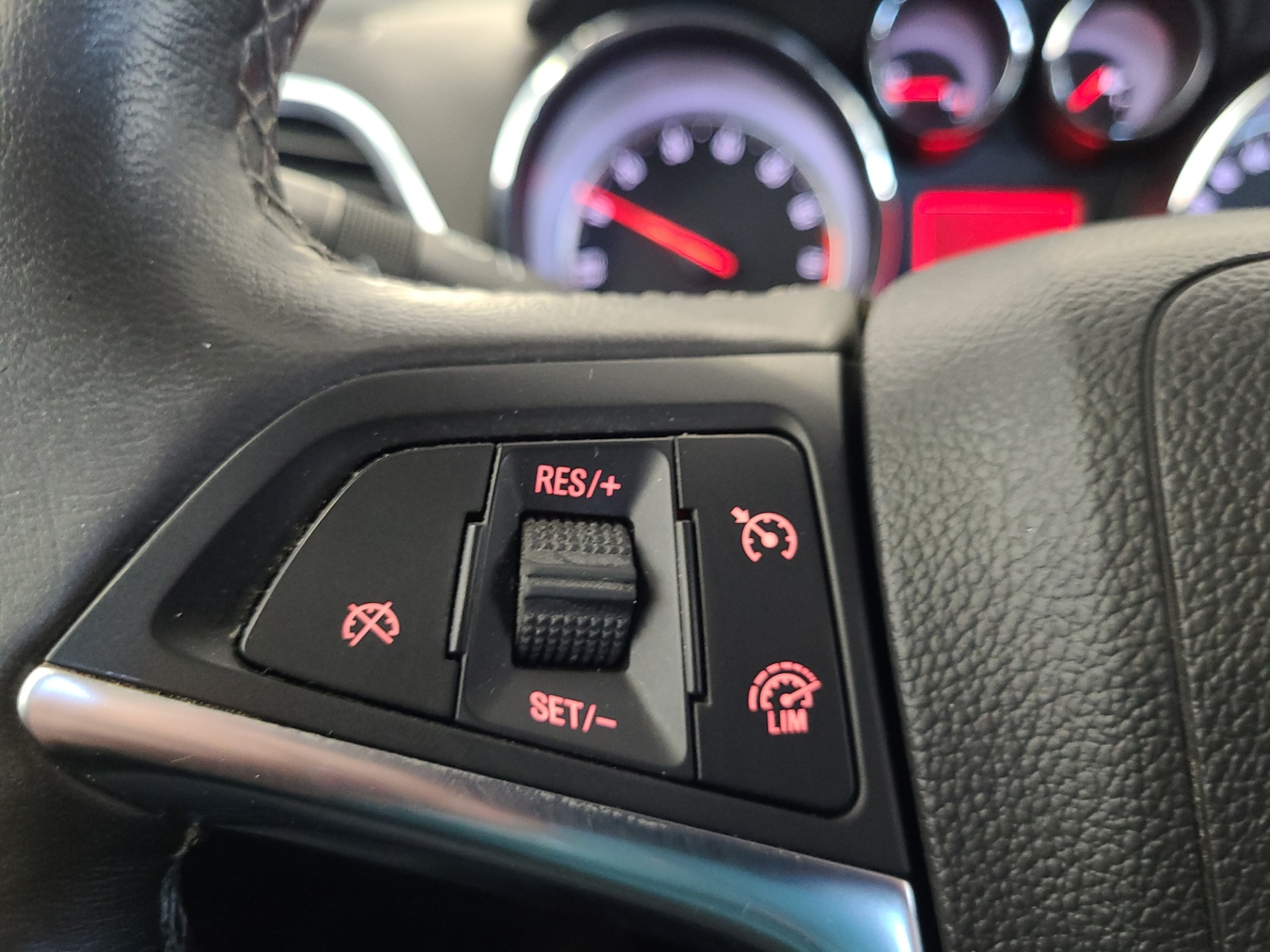OPEL Mokka 2015