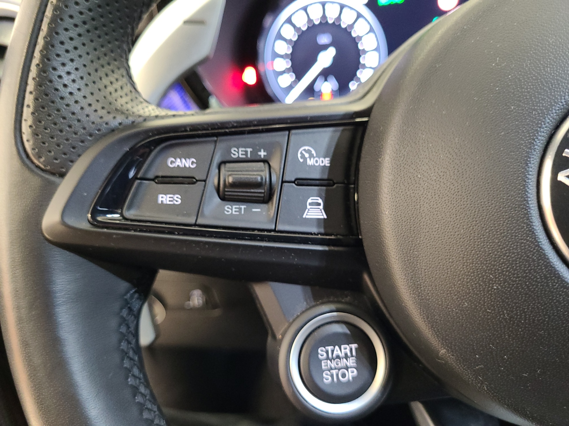 ALFA ROMEO Tonale 2023